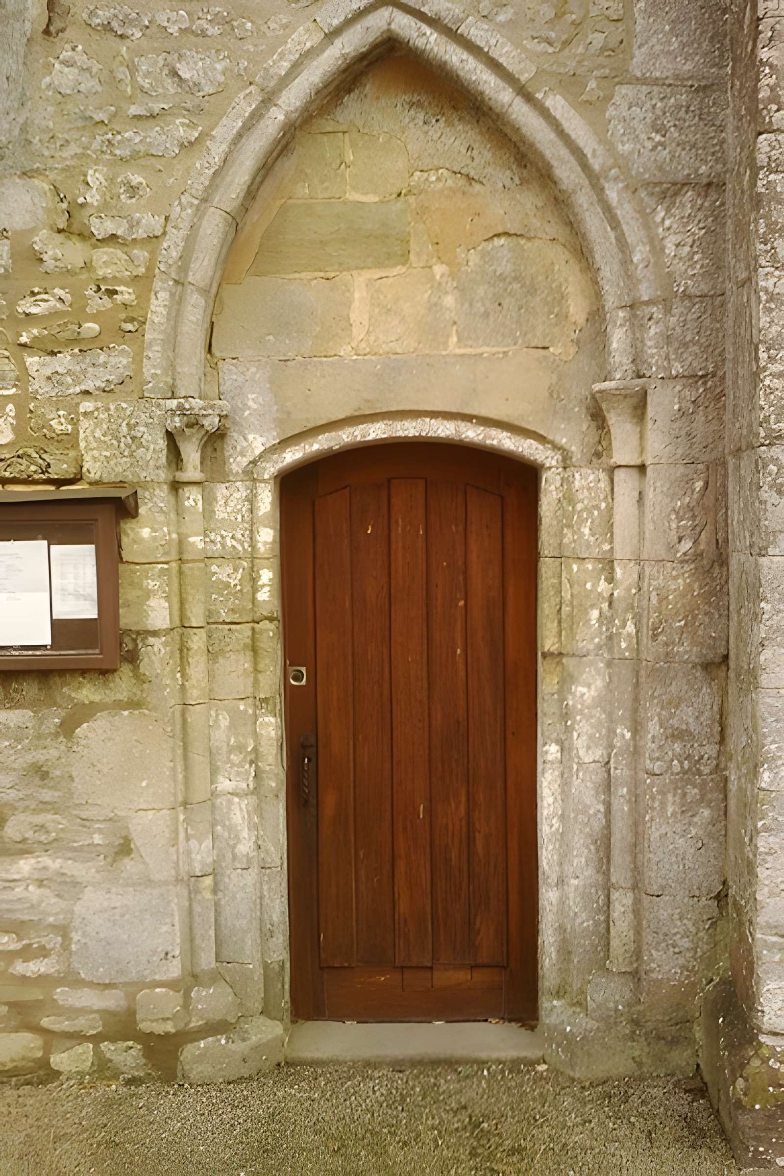 Église Saint-Georges d'Étienville