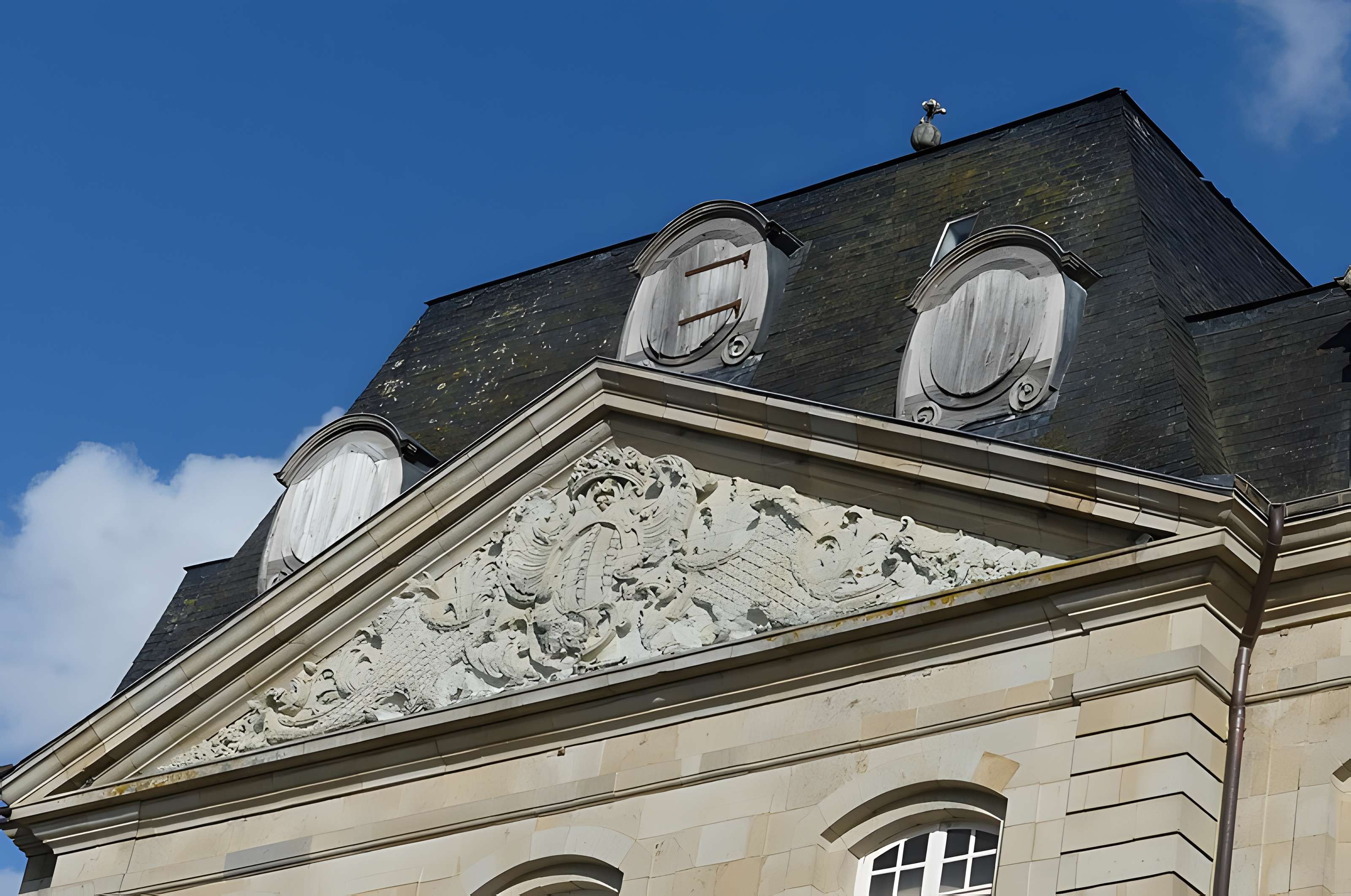 Abbaye Notre-Dame d'Évron