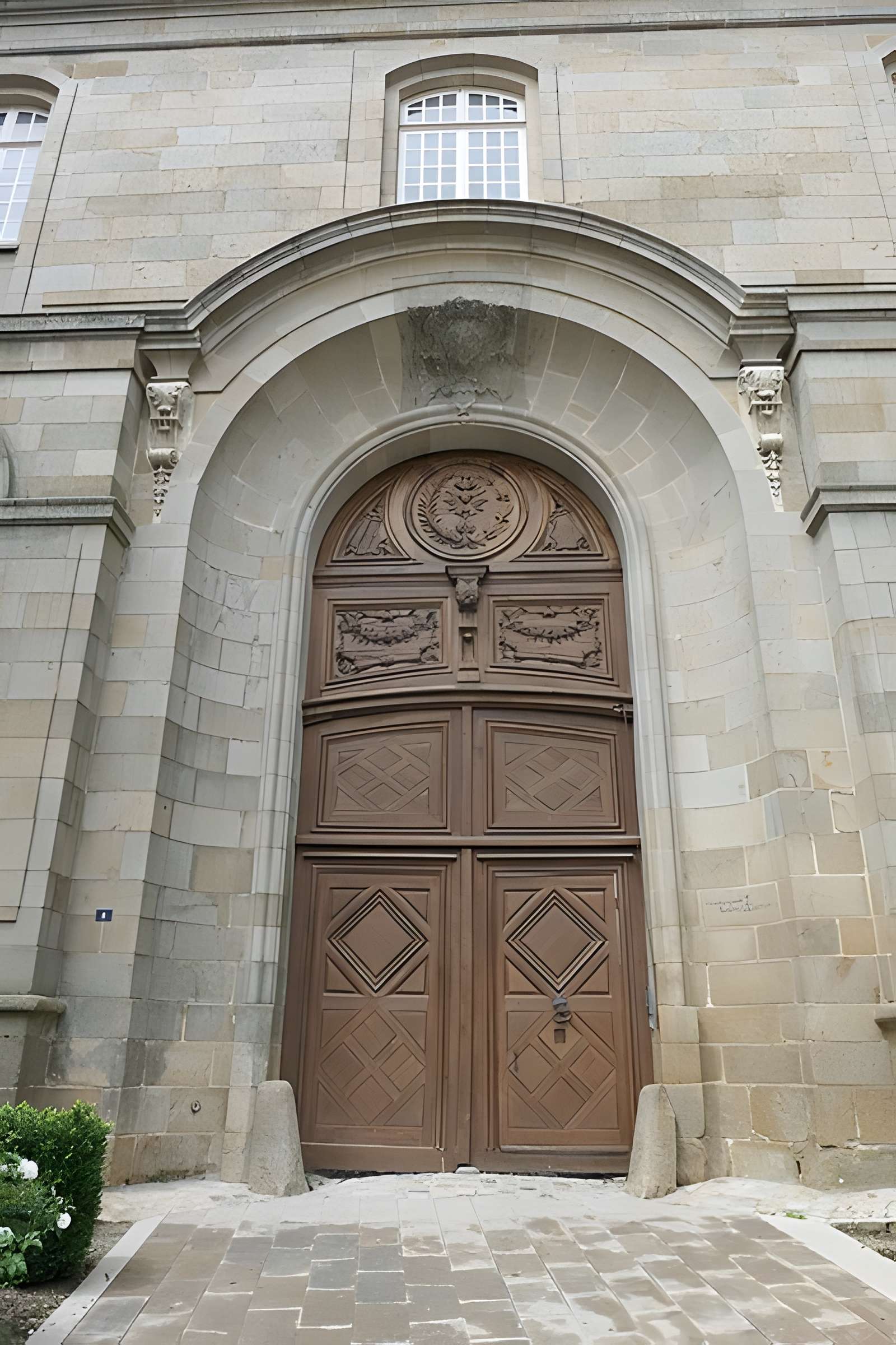 Abbaye Notre-Dame d'Évron