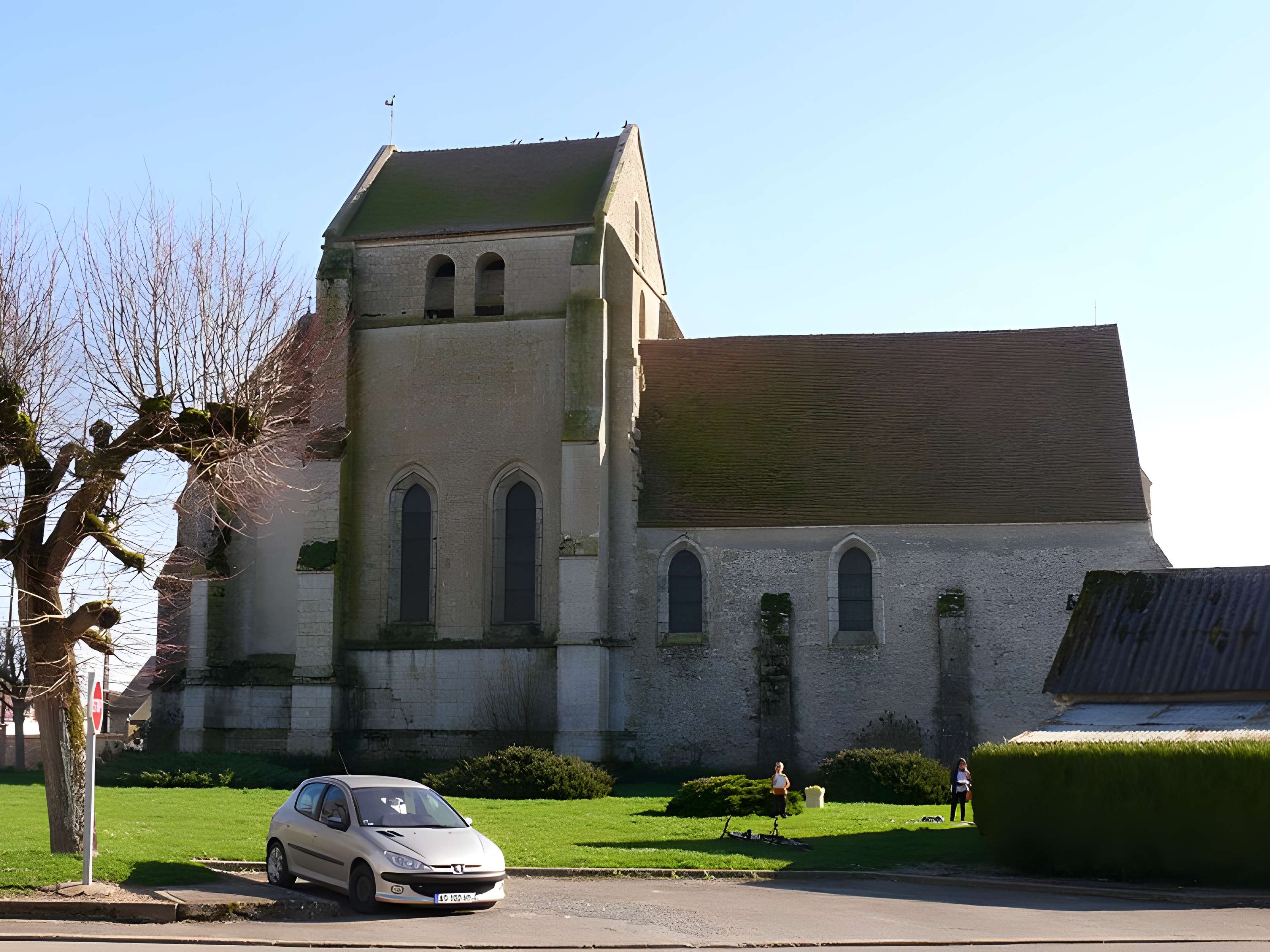 Église Saint-Georges-et-Saint-Gilles de Santeuil
