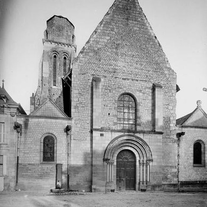 Photo de Église Saint-Germain de Bourgueil
