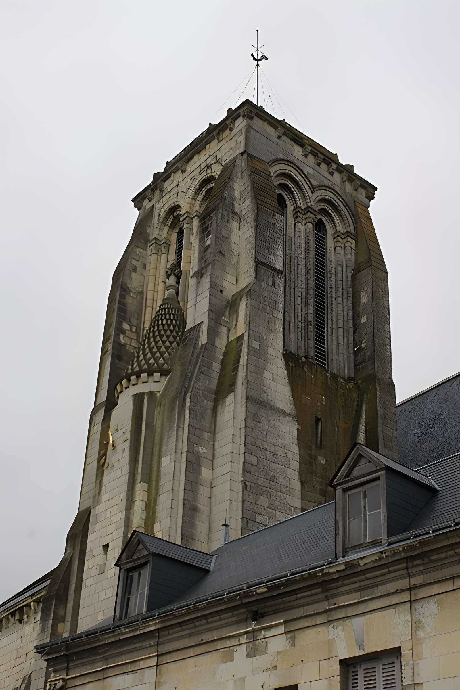 Église Saint-Germain de Bourgueil