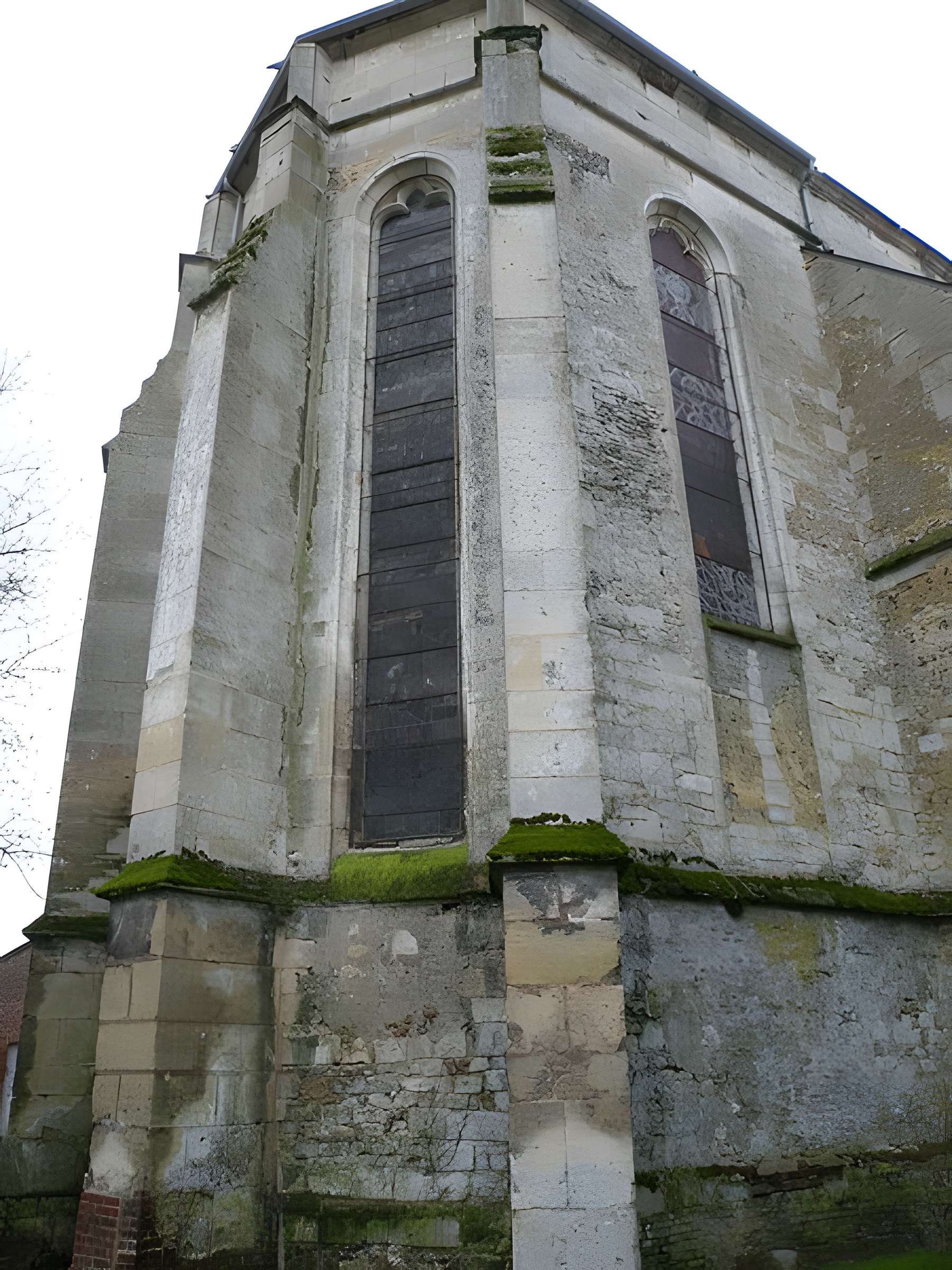 Église Saint-Germain de Fresneaux-Montchevreuil