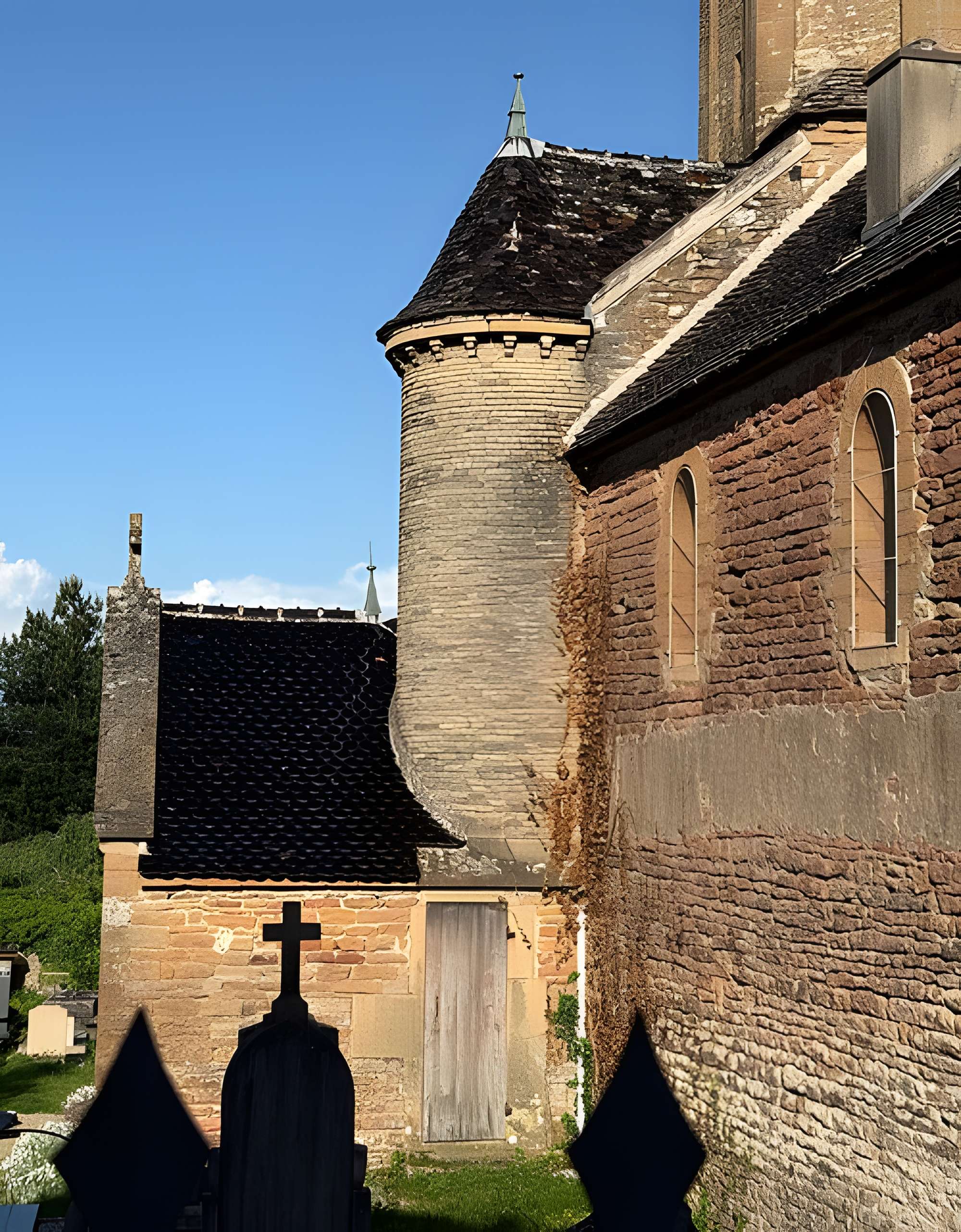 Église Saint-Germain de Loché