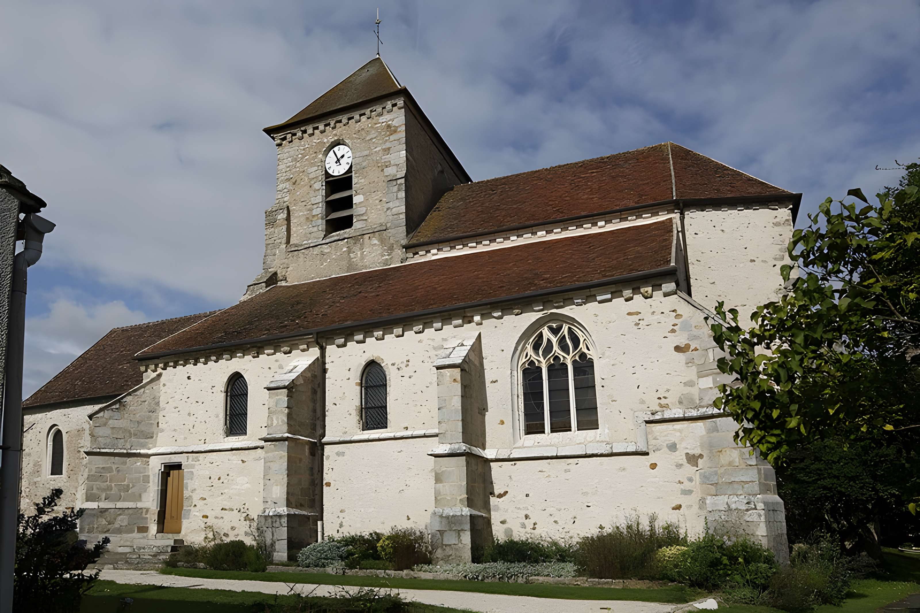 Église Saint-Germain de Montceaux-lès-Provins