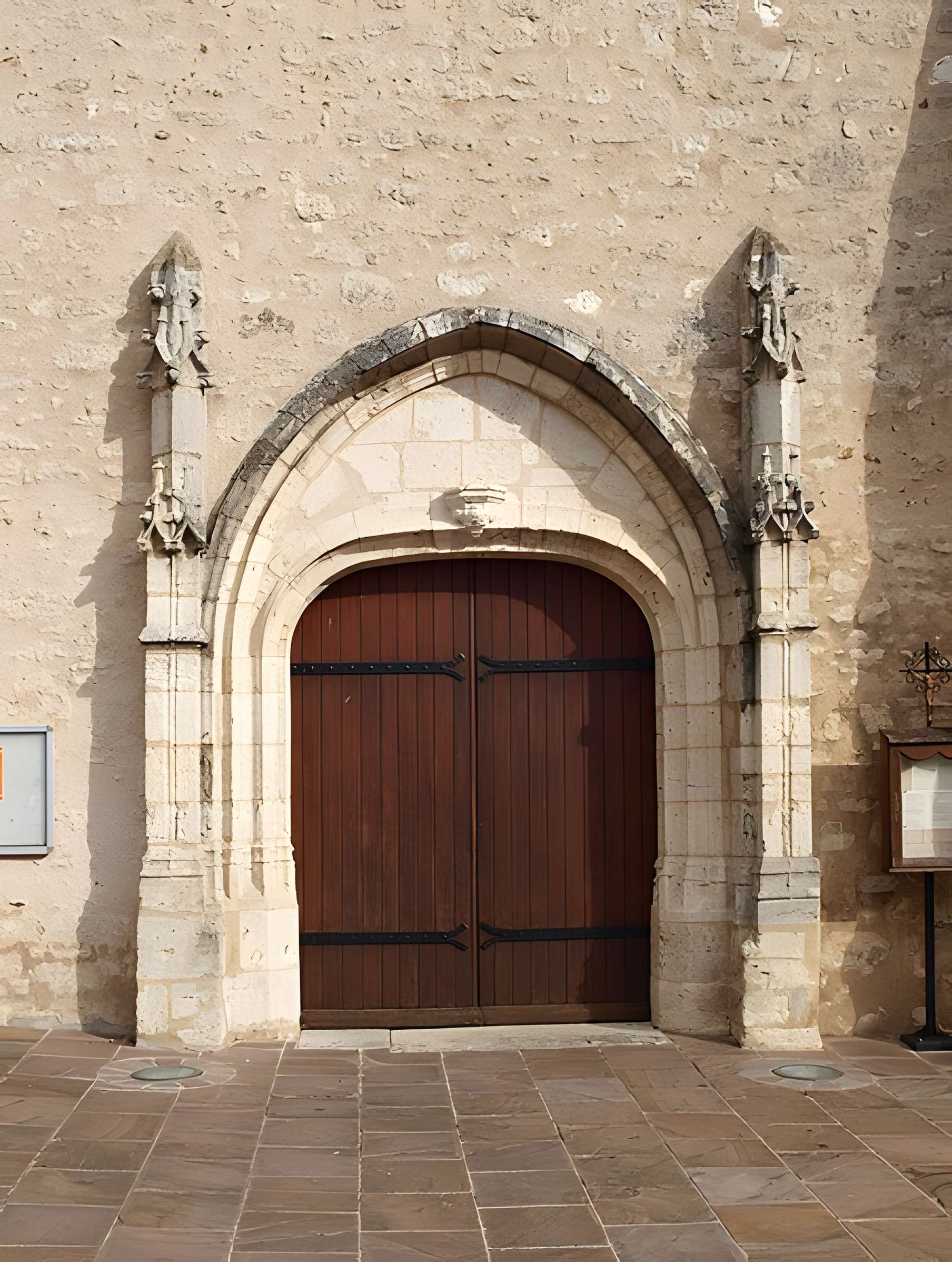 Église Saint-Germain de Saint-Germain-des-Prés dans le Loiret