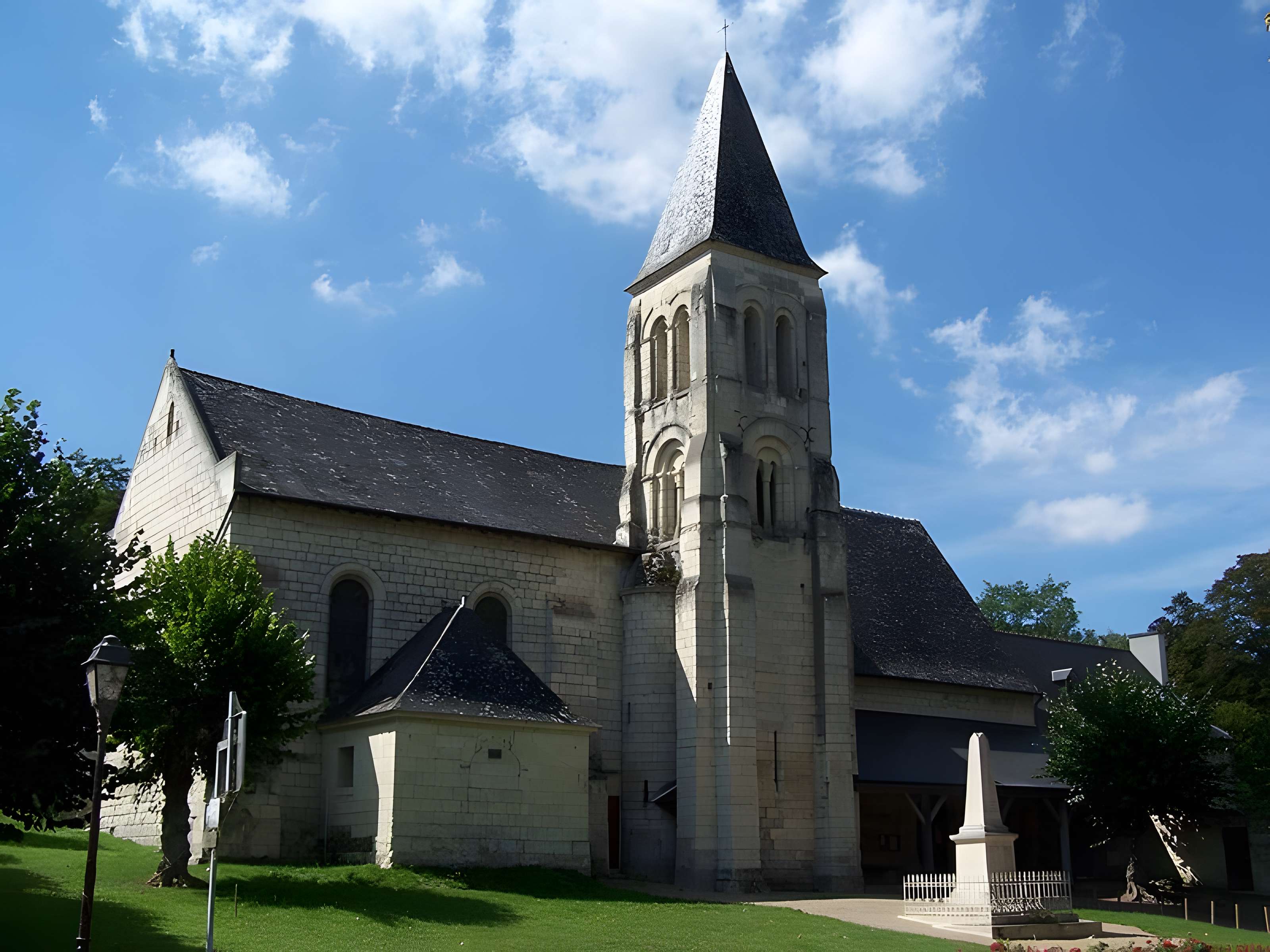 Église Saint-Germain de Saint-Germain-sur-Vienne 