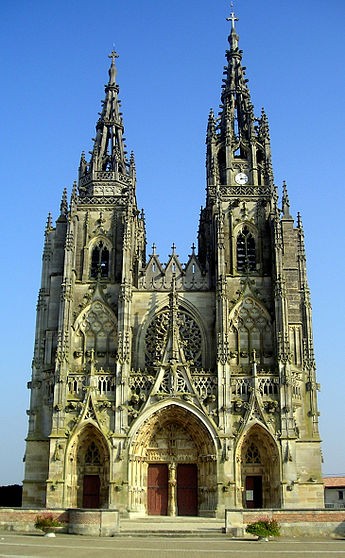 Photo de Basilique Notre-Dame de L'Épine