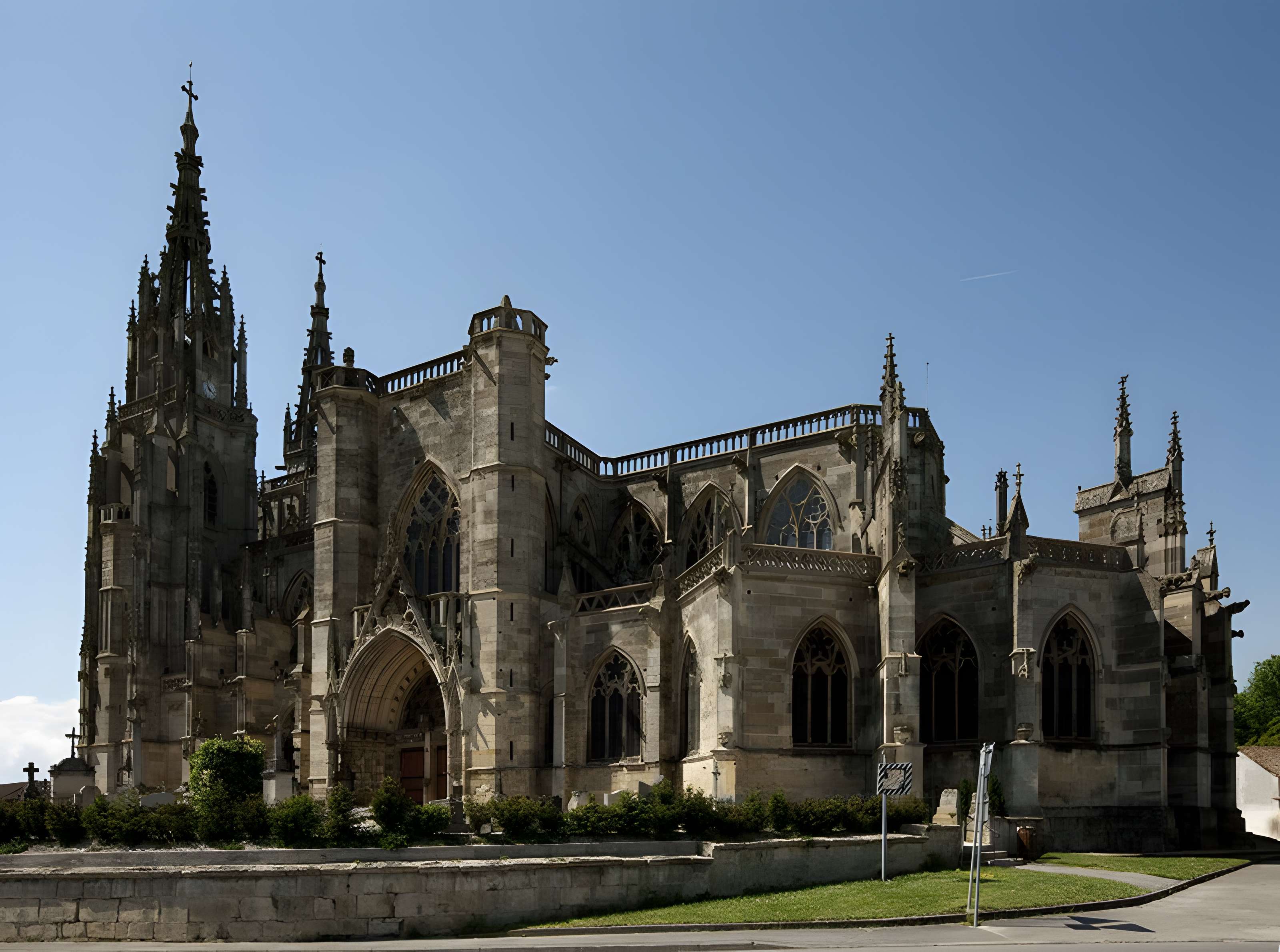 Basilique Notre-Dame de L'Épine