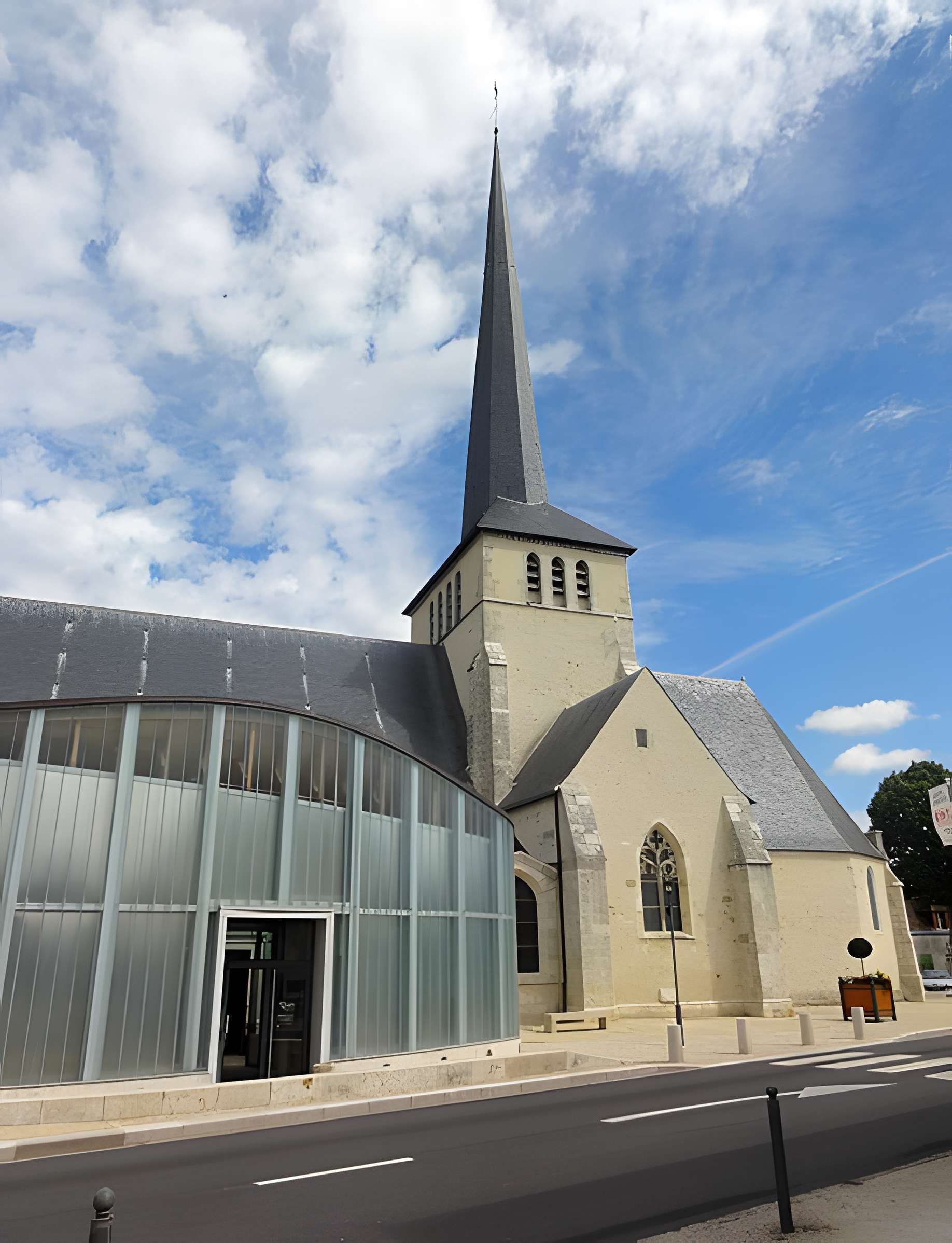 Église Saint-Germain de Sully-sur-Loire