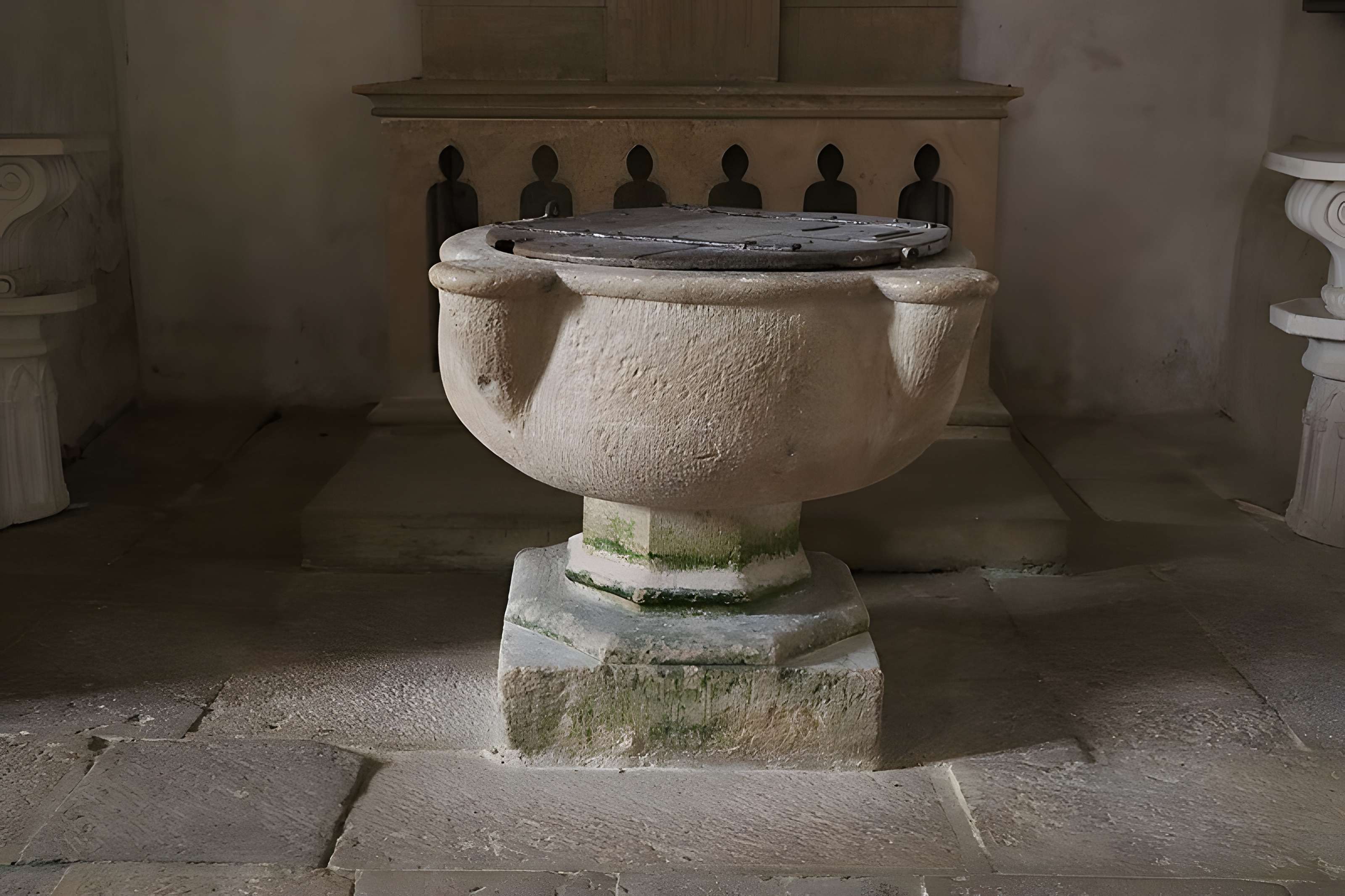 Église Saint-Germain-d'Auxerre de Vault-de-Lugny