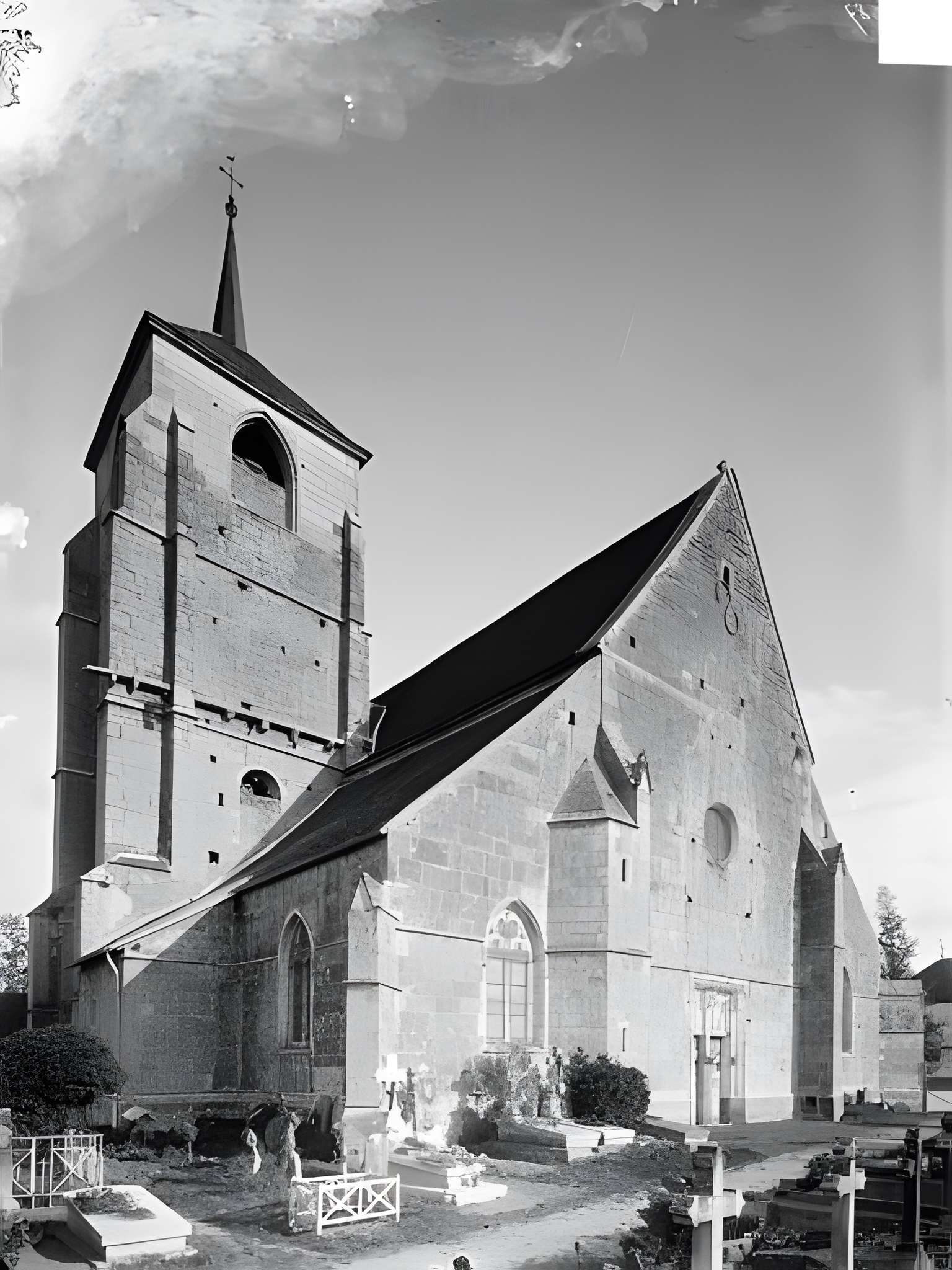 Église Saint-Germain-d'Auxerre de Vault-de-Lugny