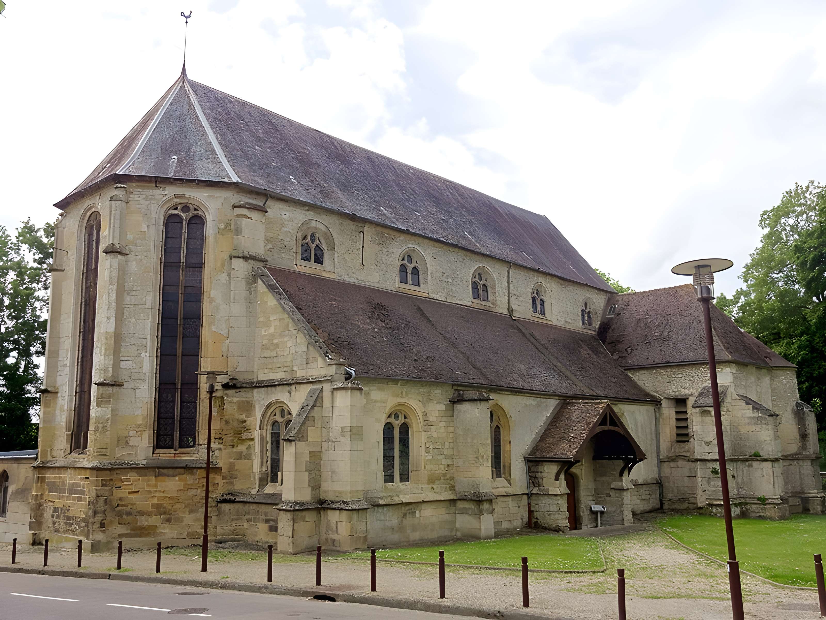 Église Saint-Germain-de-Paris de Mézy-sur-Seine