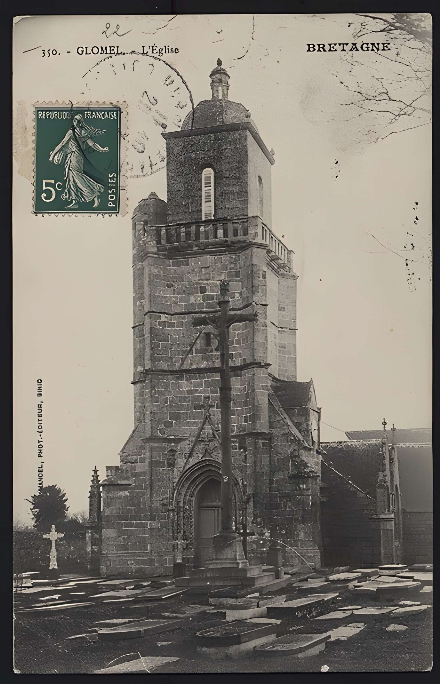 Église Saint-Germain-l'Auxerrois de Glomel