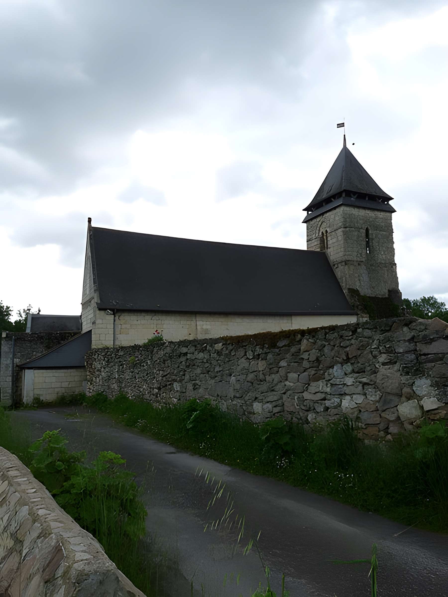 Église Saint-Gervais-et-Saint-Protais de Bessé