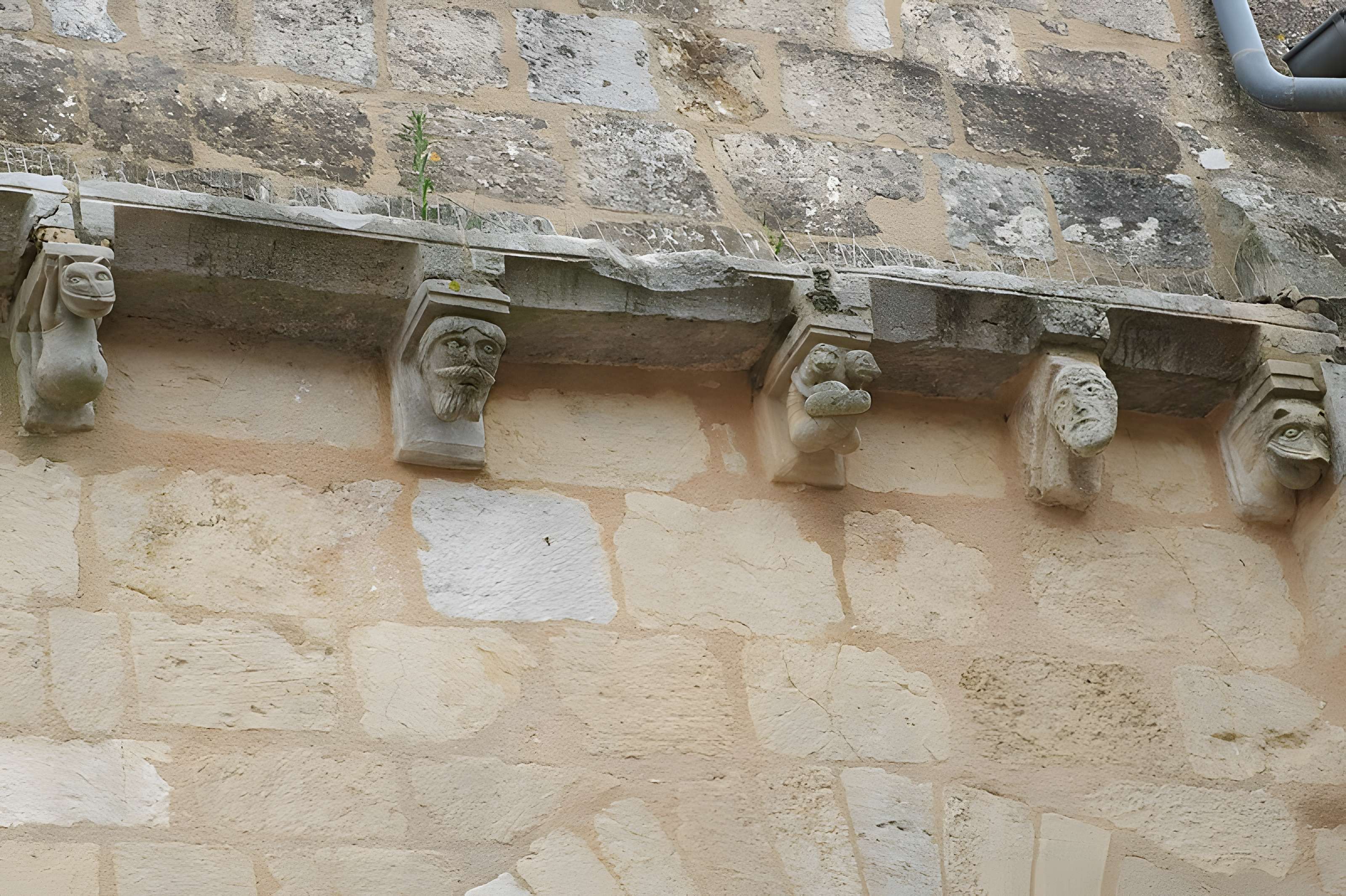 Église Saint-Gervais-et-Saint-Protais de Champagne-Saint-Hilaire