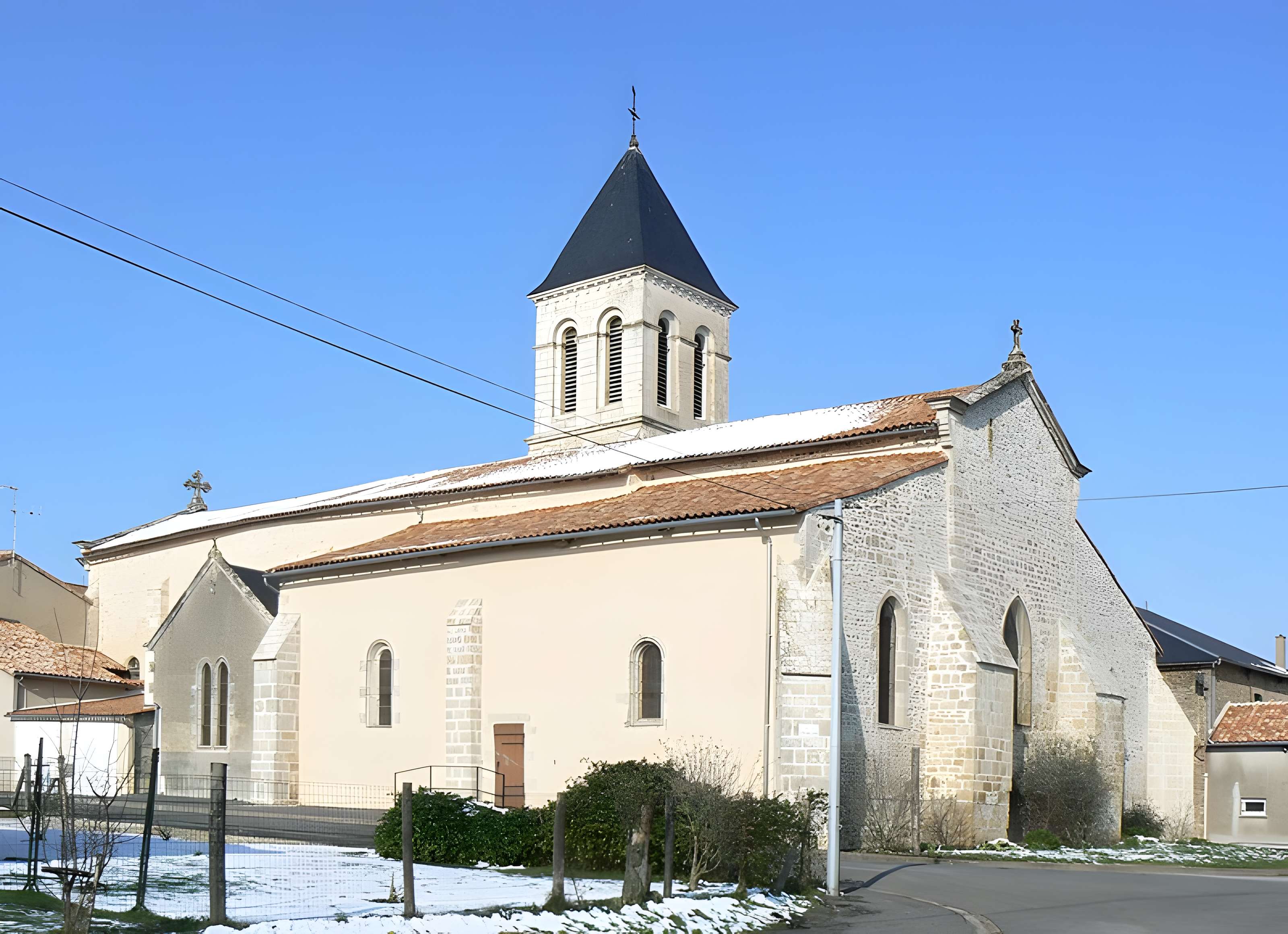 Église Saint-Gervais-et-Saint-Protais de Champagne-Saint-Hilaire