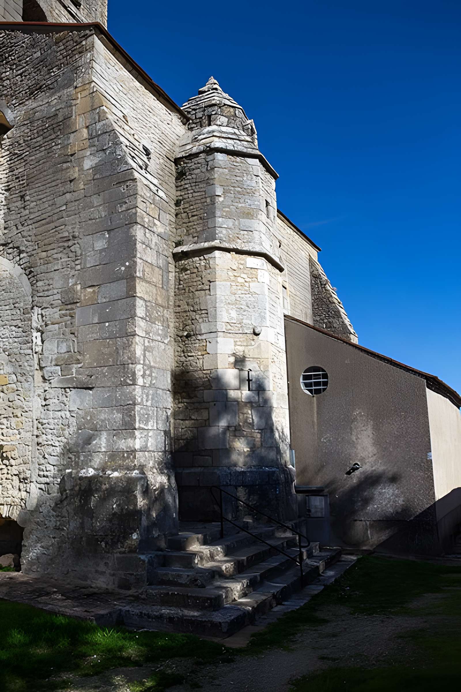Église Saint-Gervais-et-Saint-Protais de Pithiviers-le-Vieil