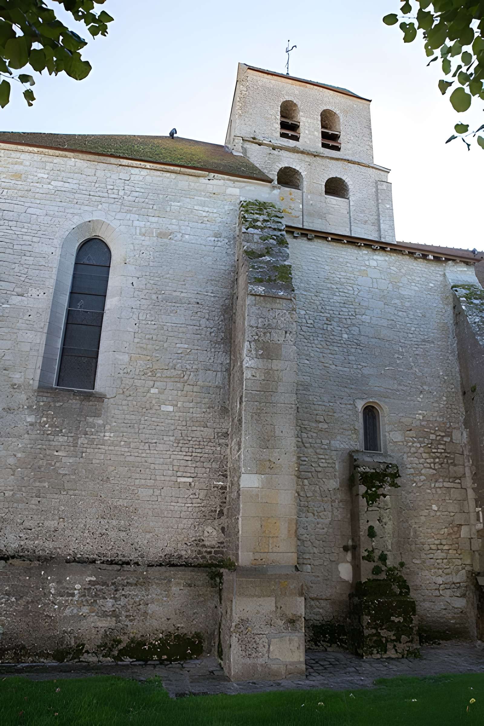 Église Saint-Gervais-et-Saint-Protais de Pithiviers-le-Vieil