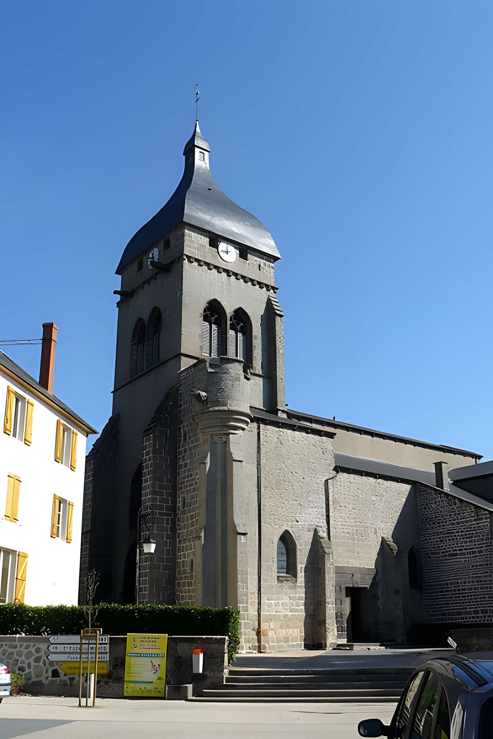 Église Saint-Gervais-et-Saint-Protais de Saint-Gervais-d'Auvergne