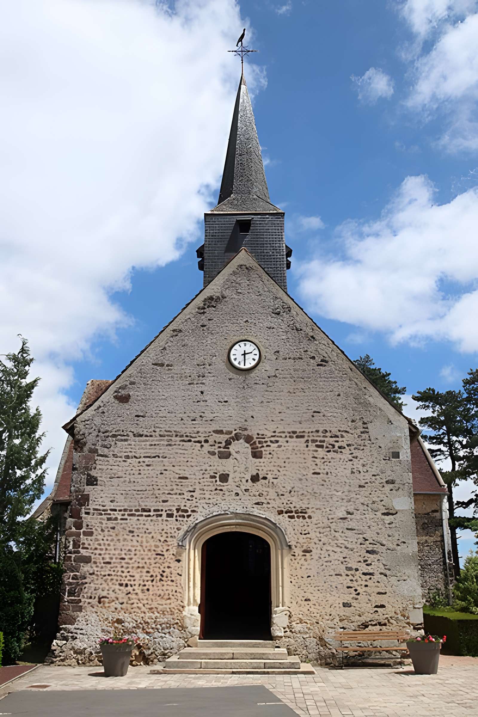 Église Saint-Gervais-et-Saint-Protais de Saint-Gervais-de-Vic
