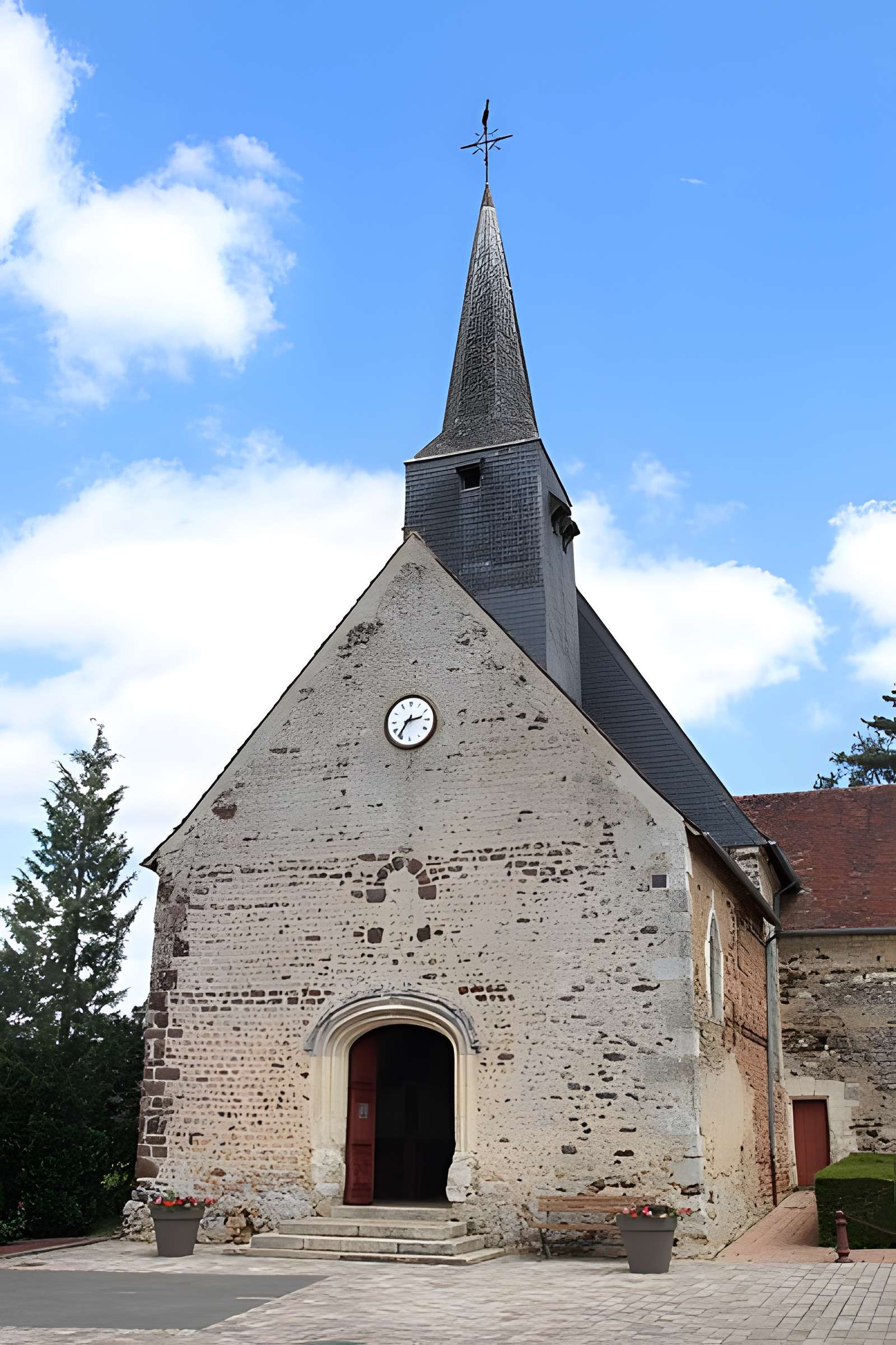 Église Saint-Gervais-et-Saint-Protais de Saint-Gervais-de-Vic