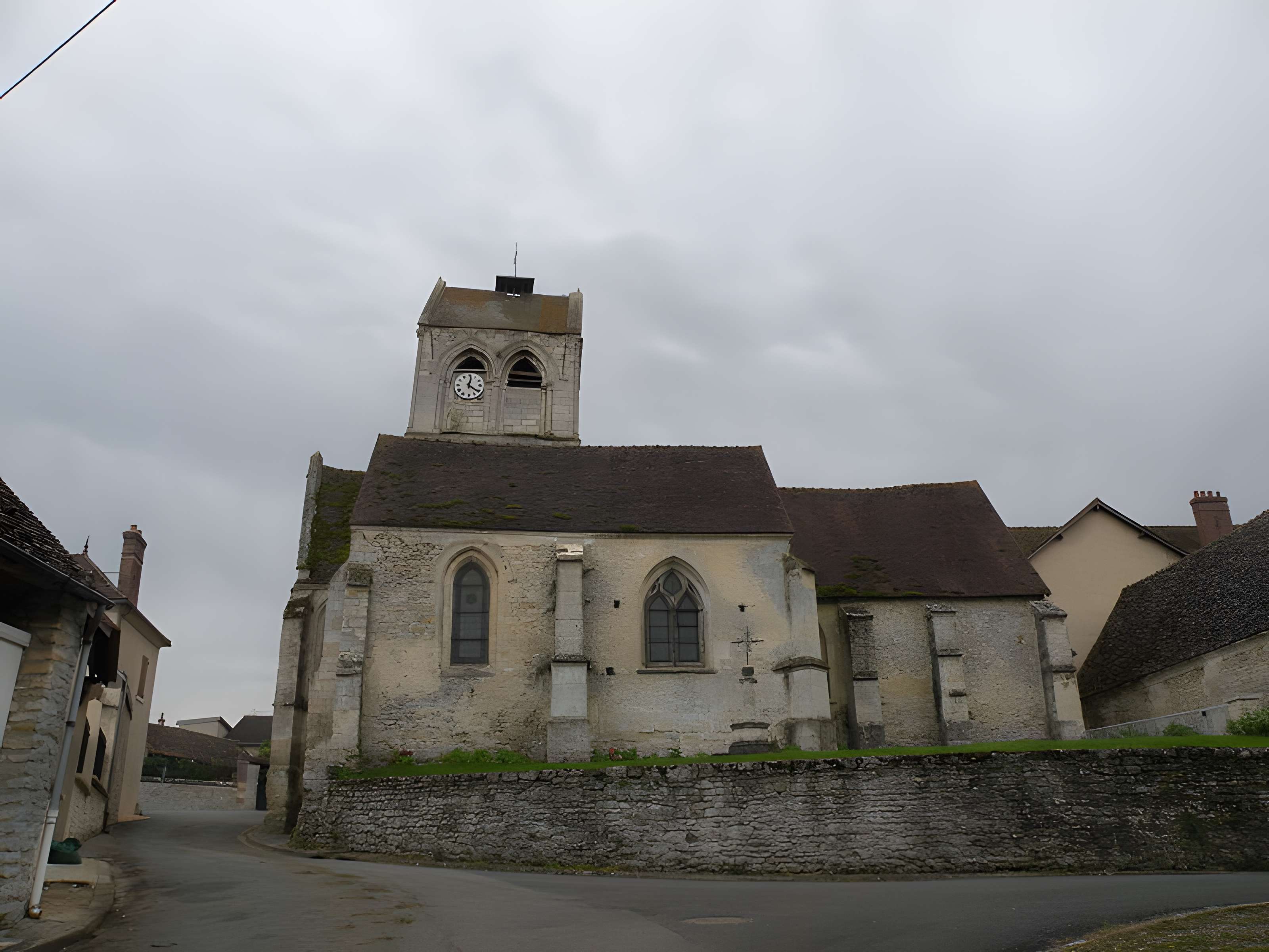 Église Saint-Gervais-et-Saint-Protais de Vaudancourt