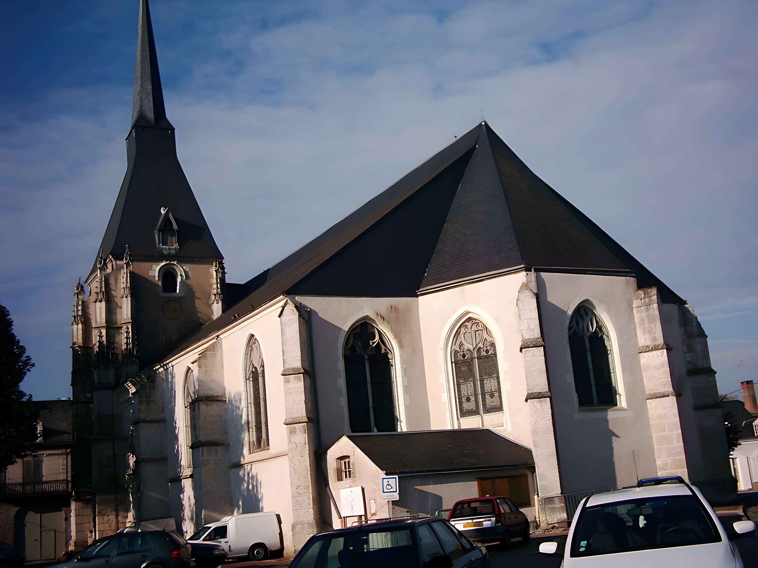 Église Saint-Gervais-et-Saint-Protais d'Onzain