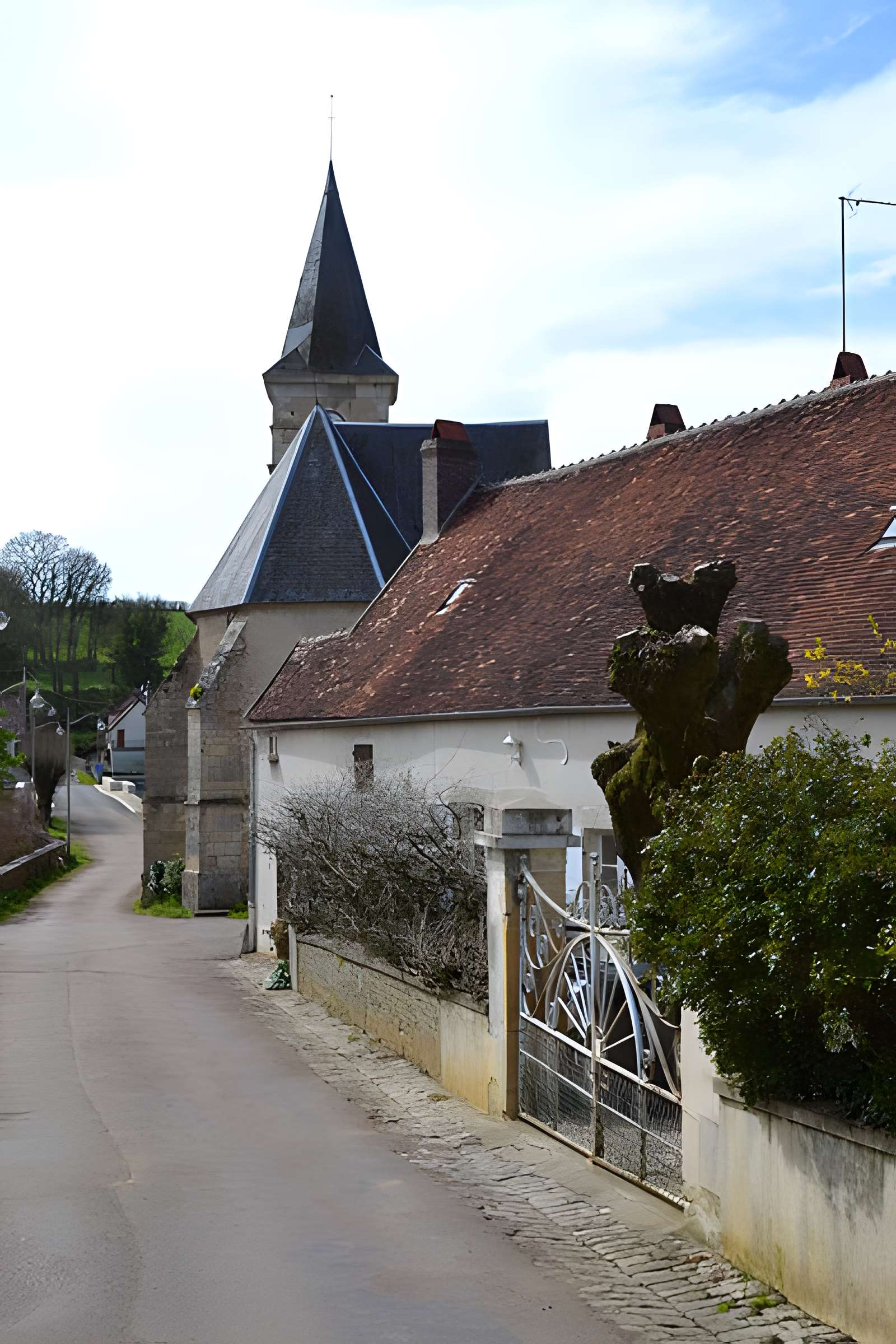 Église Saint-Gervais-et-Saint-Protais d'Ouagne