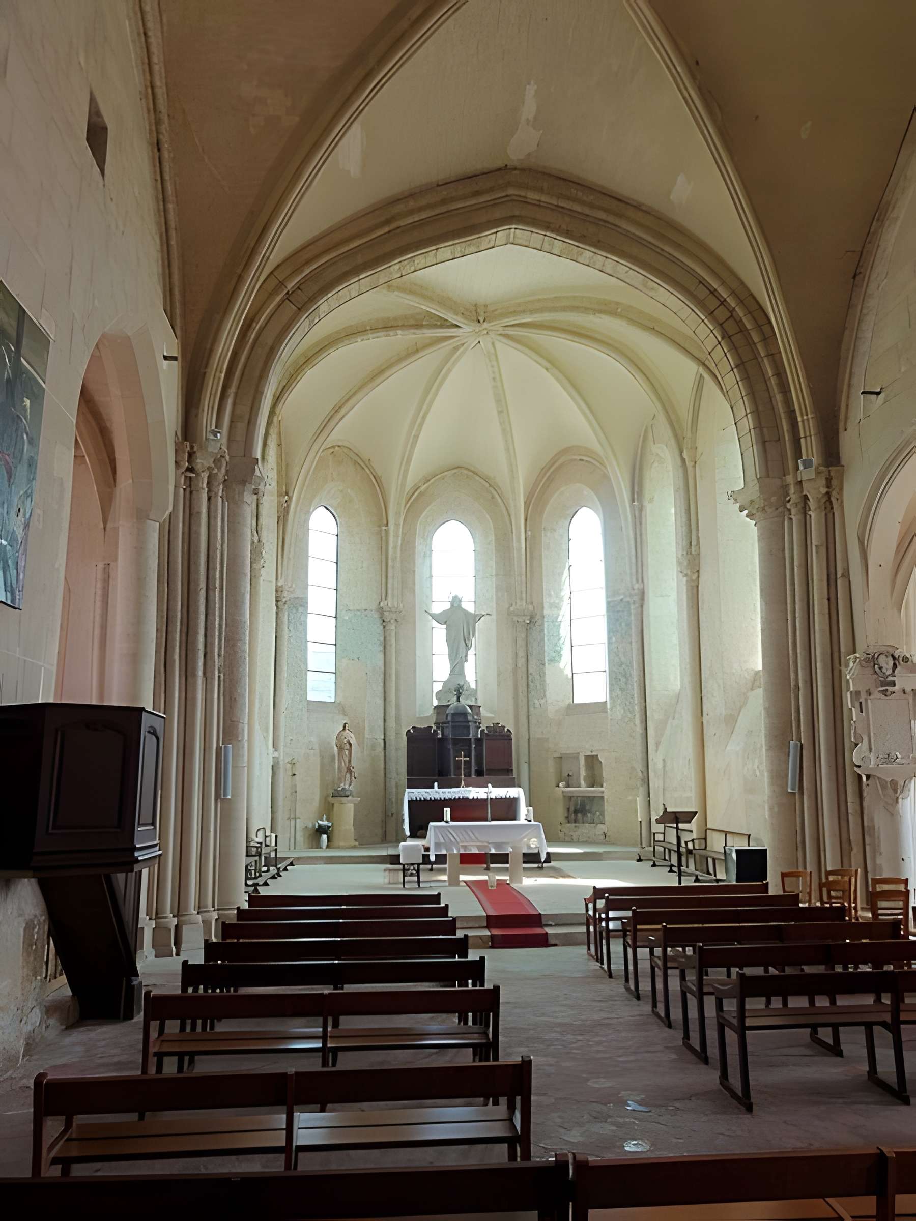 Église Saint-Gildard de Longuesse