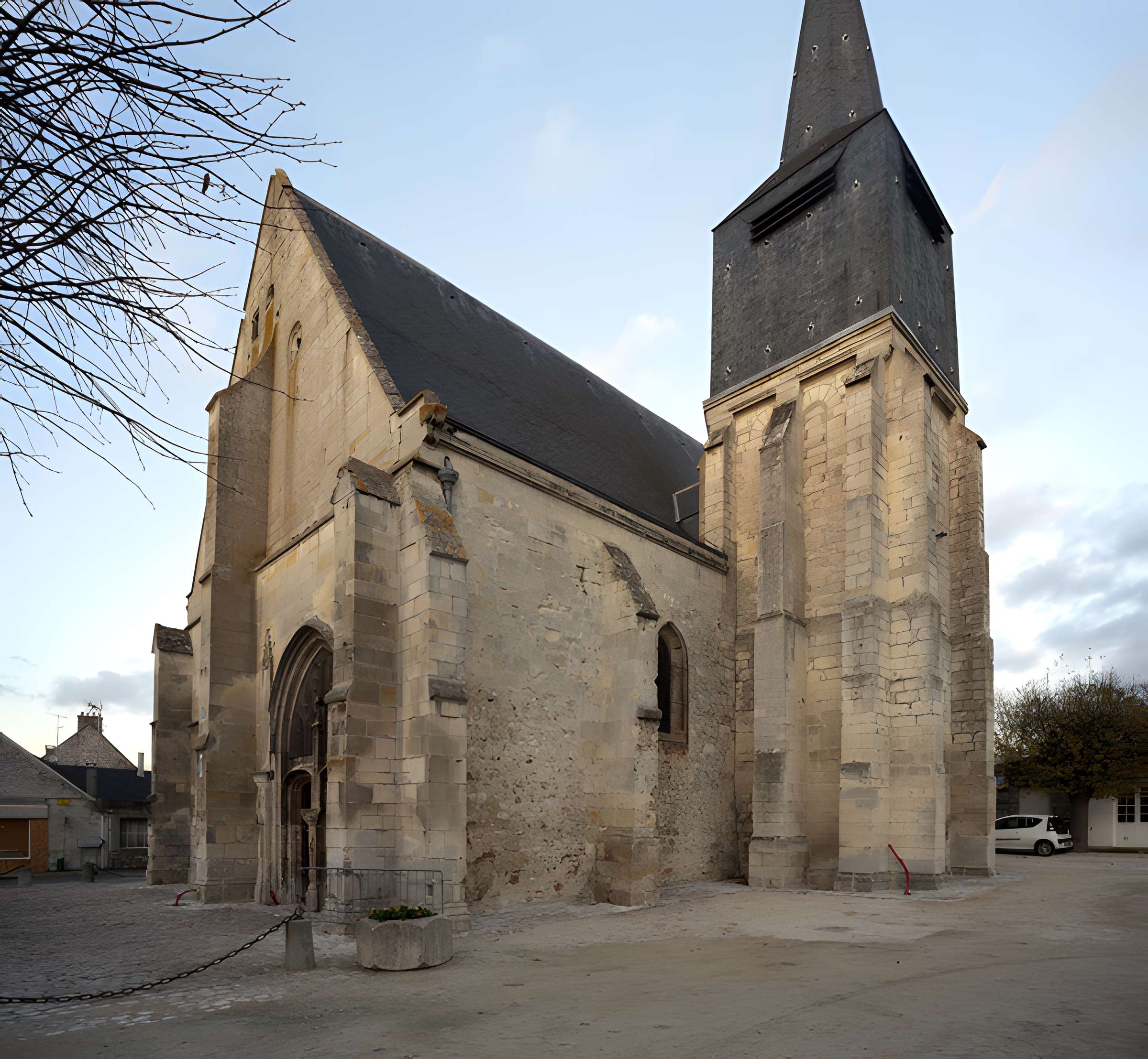 Église Saint-Gilles de Fleurines