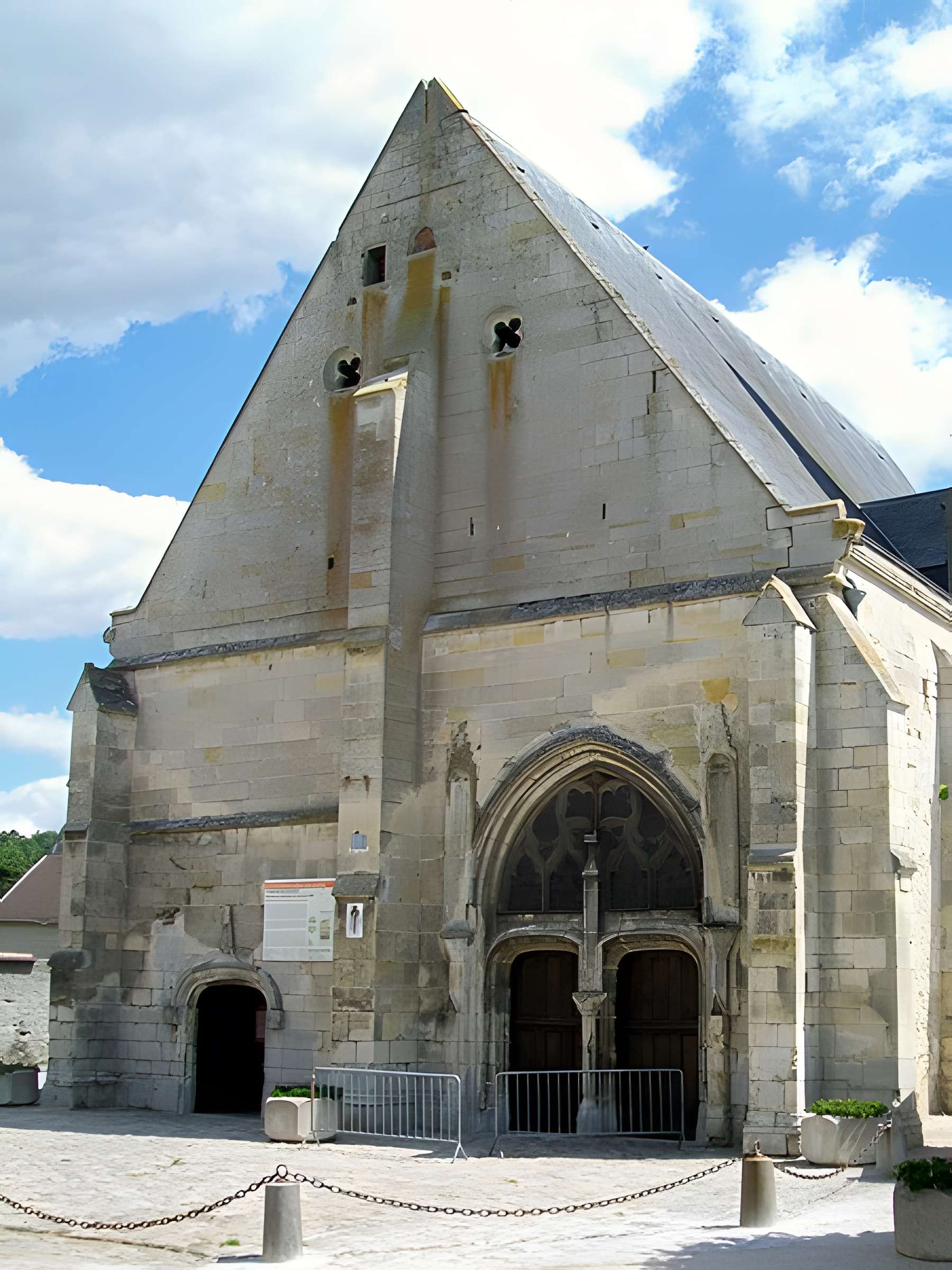 Église Saint-Gilles de Fleurines