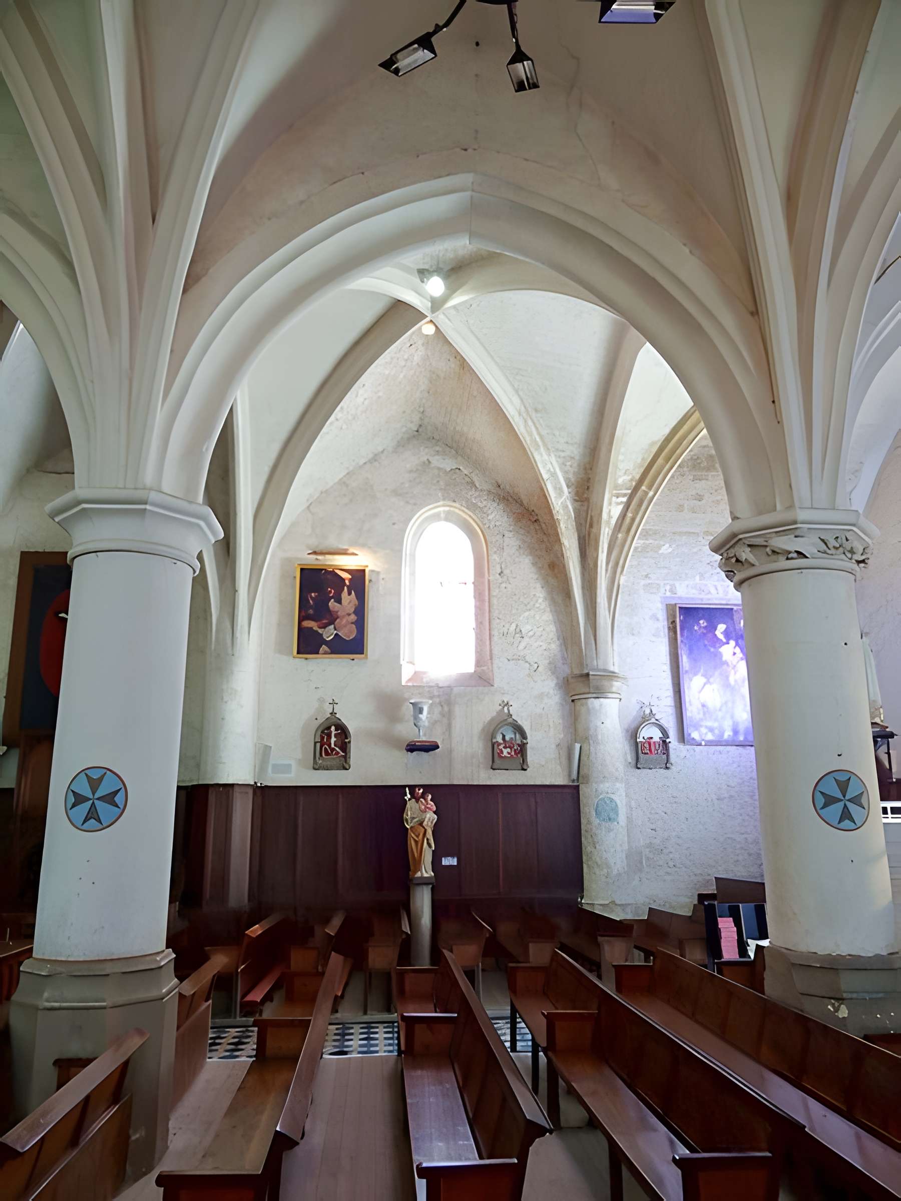Église Saint-Gilles de Fleurines