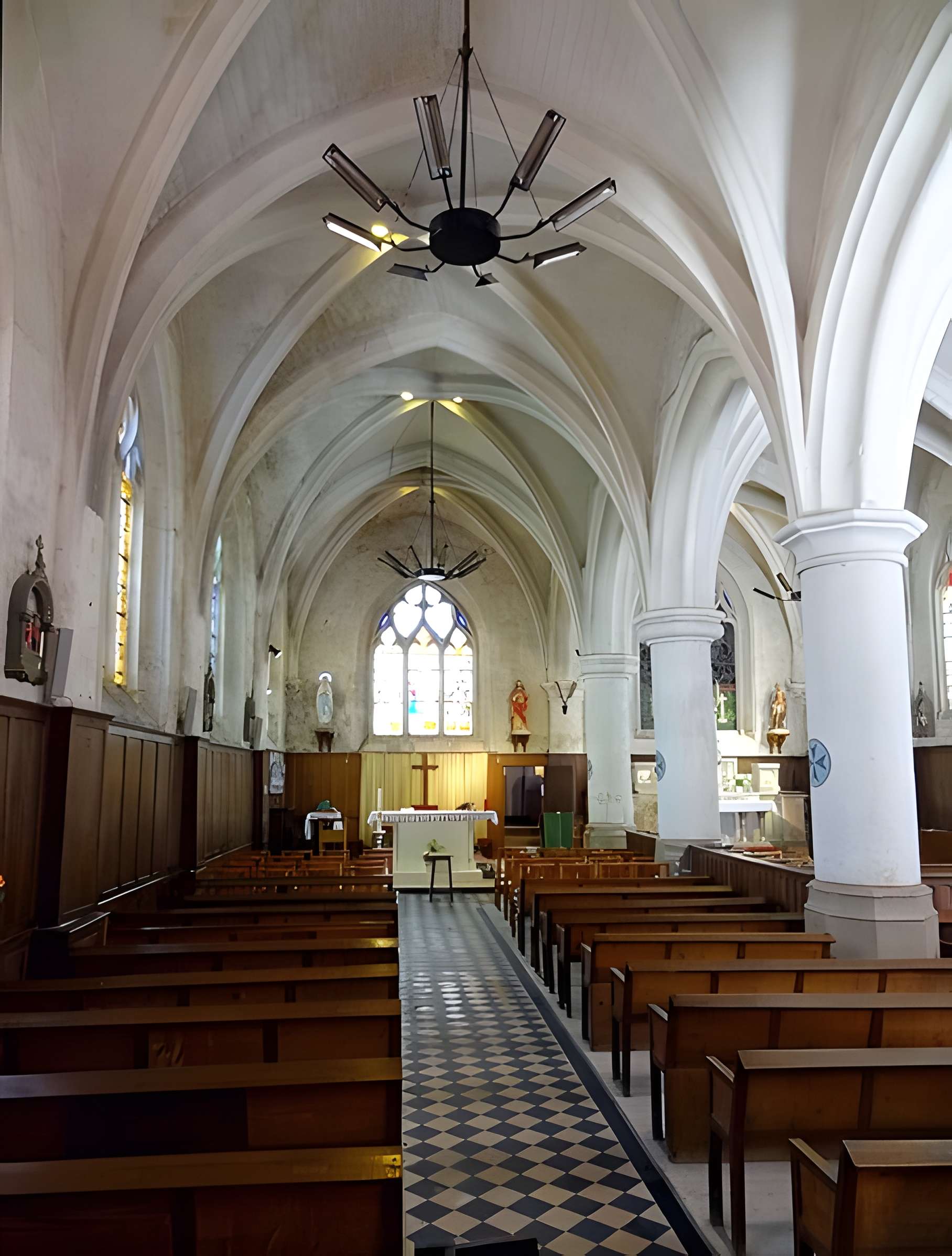 Église Saint-Gilles de Fleurines