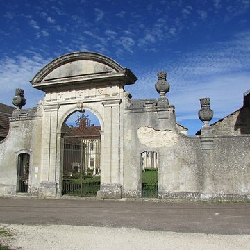 Abbaye royale Saint-Nicolas de Septfontaines