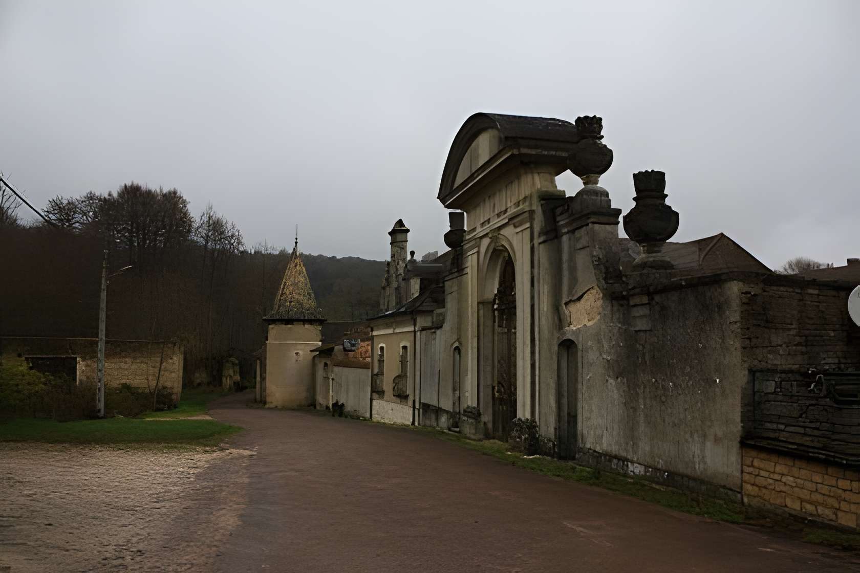 Abbaye royale Saint-Nicolas de Septfontaines 
