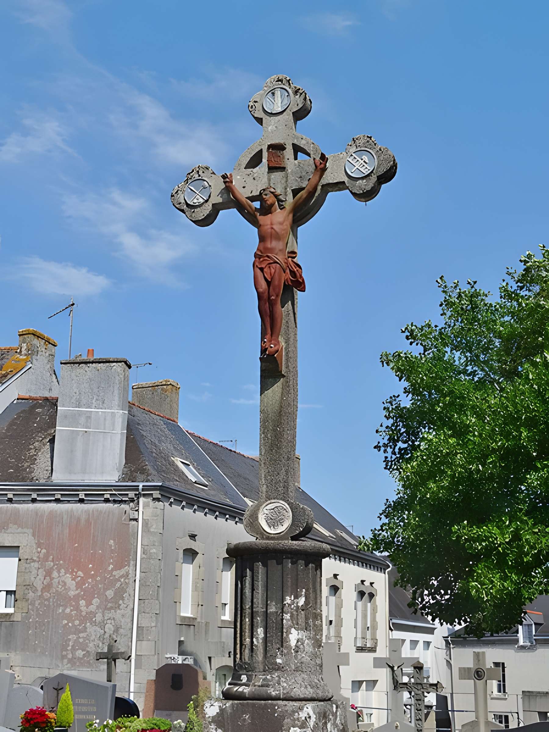 Église Saint-Gilles d'Elliant