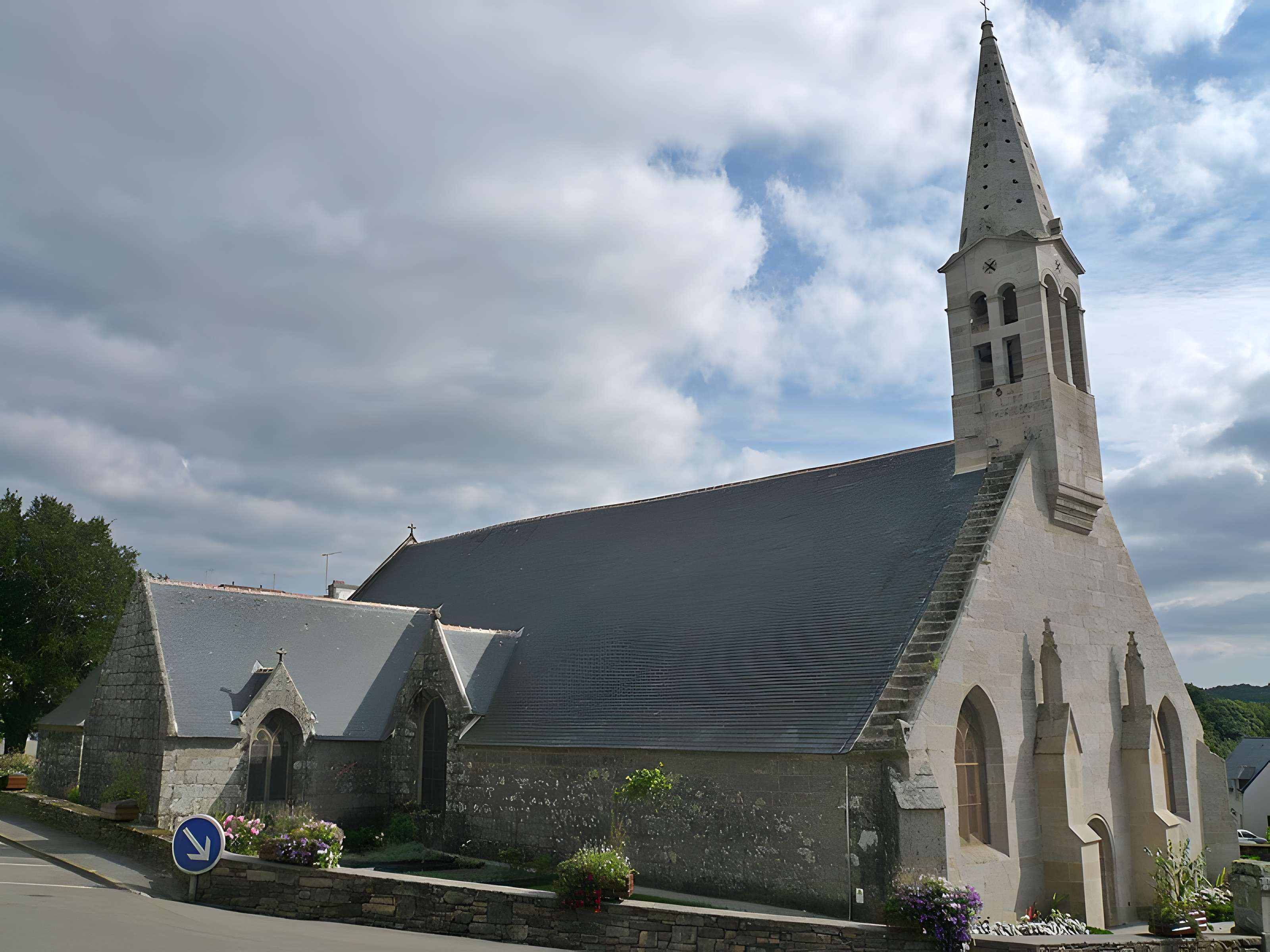 Église Saint-Guénaël d'Ergué-Gabéric