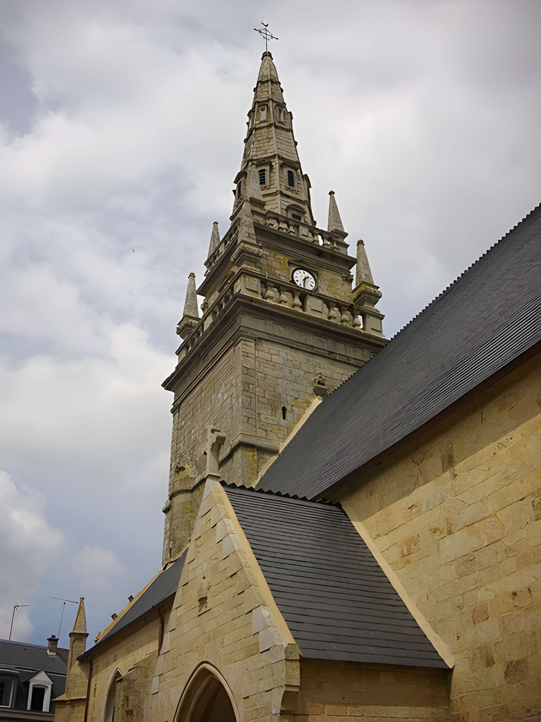 Église Saint-Guigner de Pluvigner