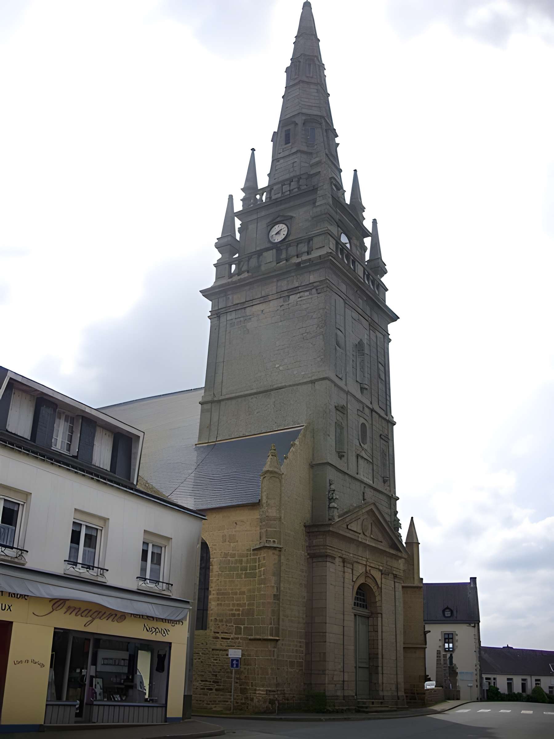 Église Saint-Guigner de Pluvigner