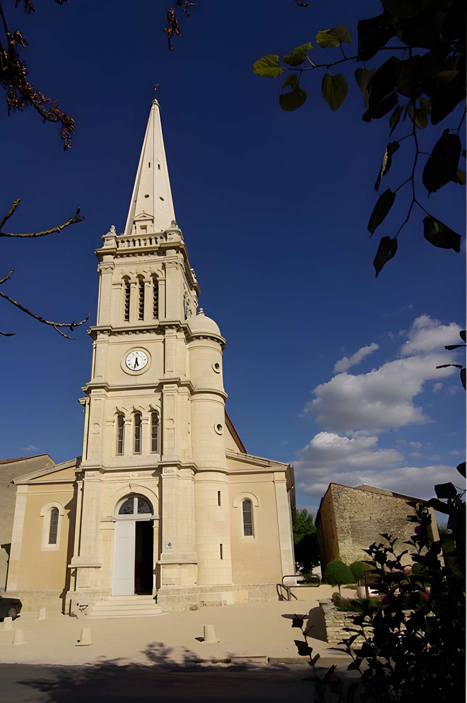Église Saint-Guy de Damvix 