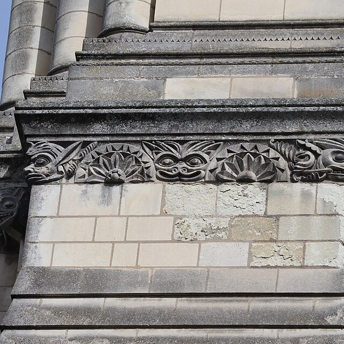 Photo de Ancienne abbaye Saint-Aubin, actuelle préfecture