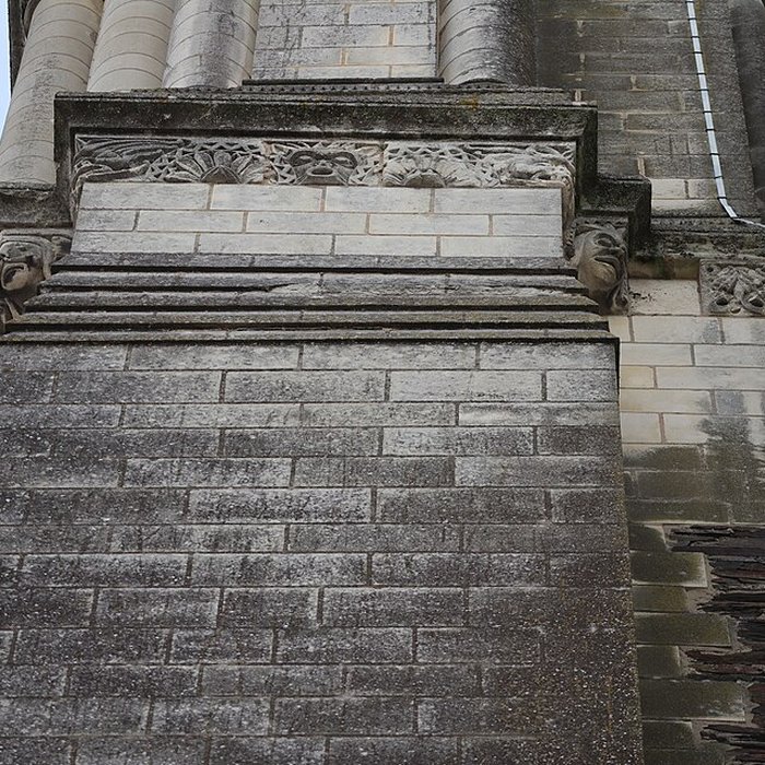 Photo de Ancienne abbaye Saint-Aubin, actuelle préfecture