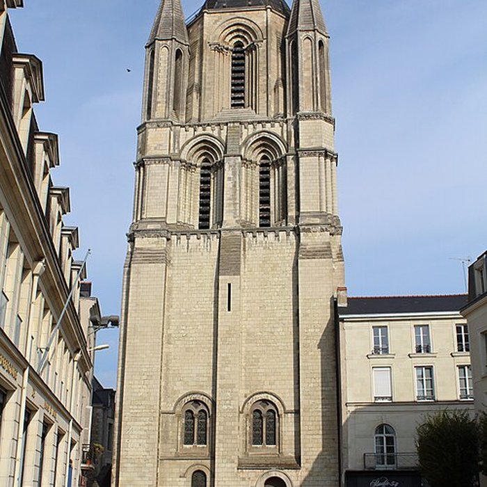 Photo de Ancienne abbaye Saint-Aubin, actuelle préfecture