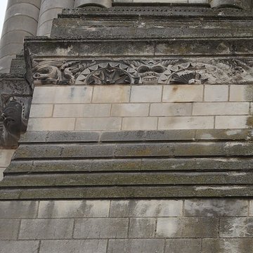 Ancienne abbaye Saint-Aubin, actuelle préfecture