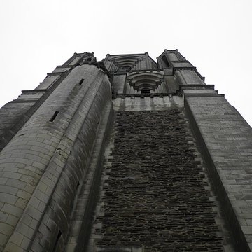 Ancienne abbaye Saint-Aubin, actuelle préfecture