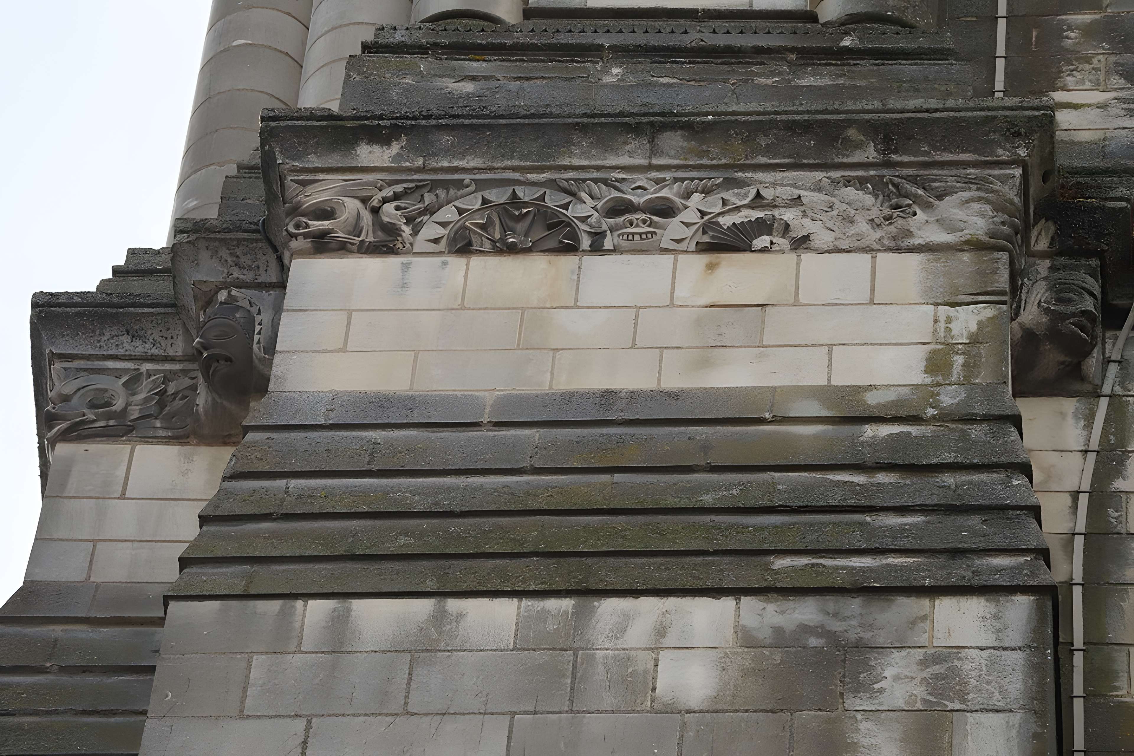 Ancienne abbaye Saint-Aubin, actuelle préfecture