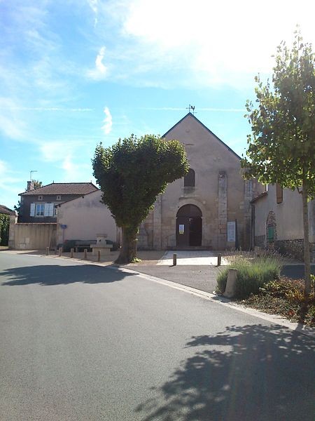 Photo de Église Saint-Hilaire de Leignes-sur-Fontaine