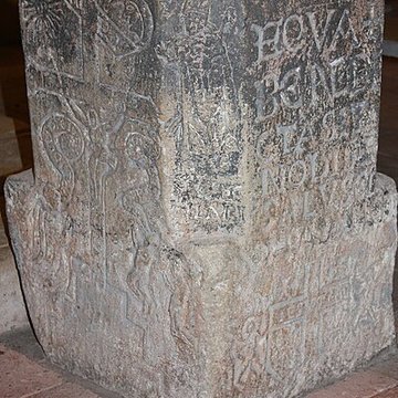 Église Saint-Hilaire de Leignes-sur-Fontaine