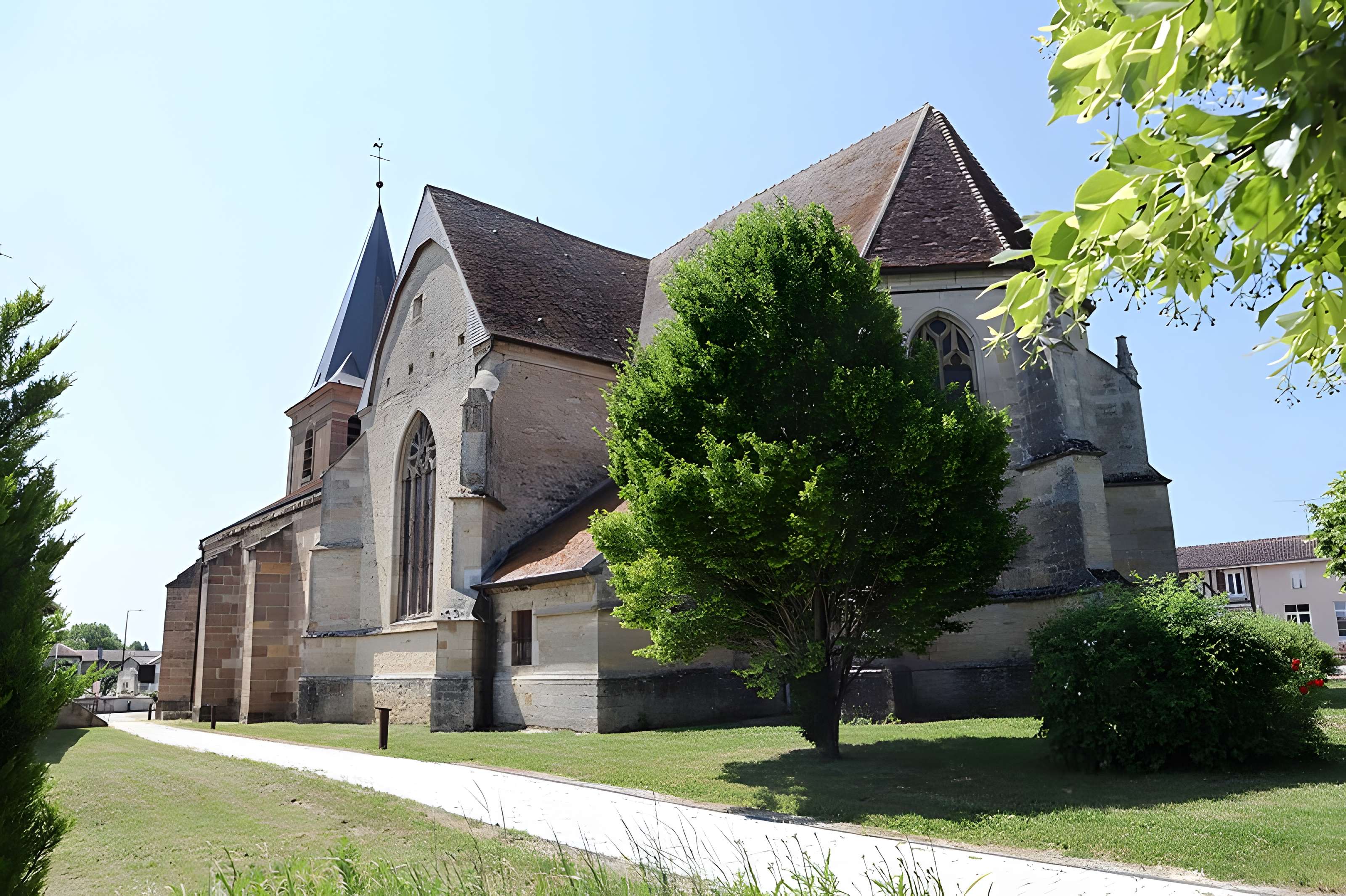 Église Saint-Hilaire de Louze
